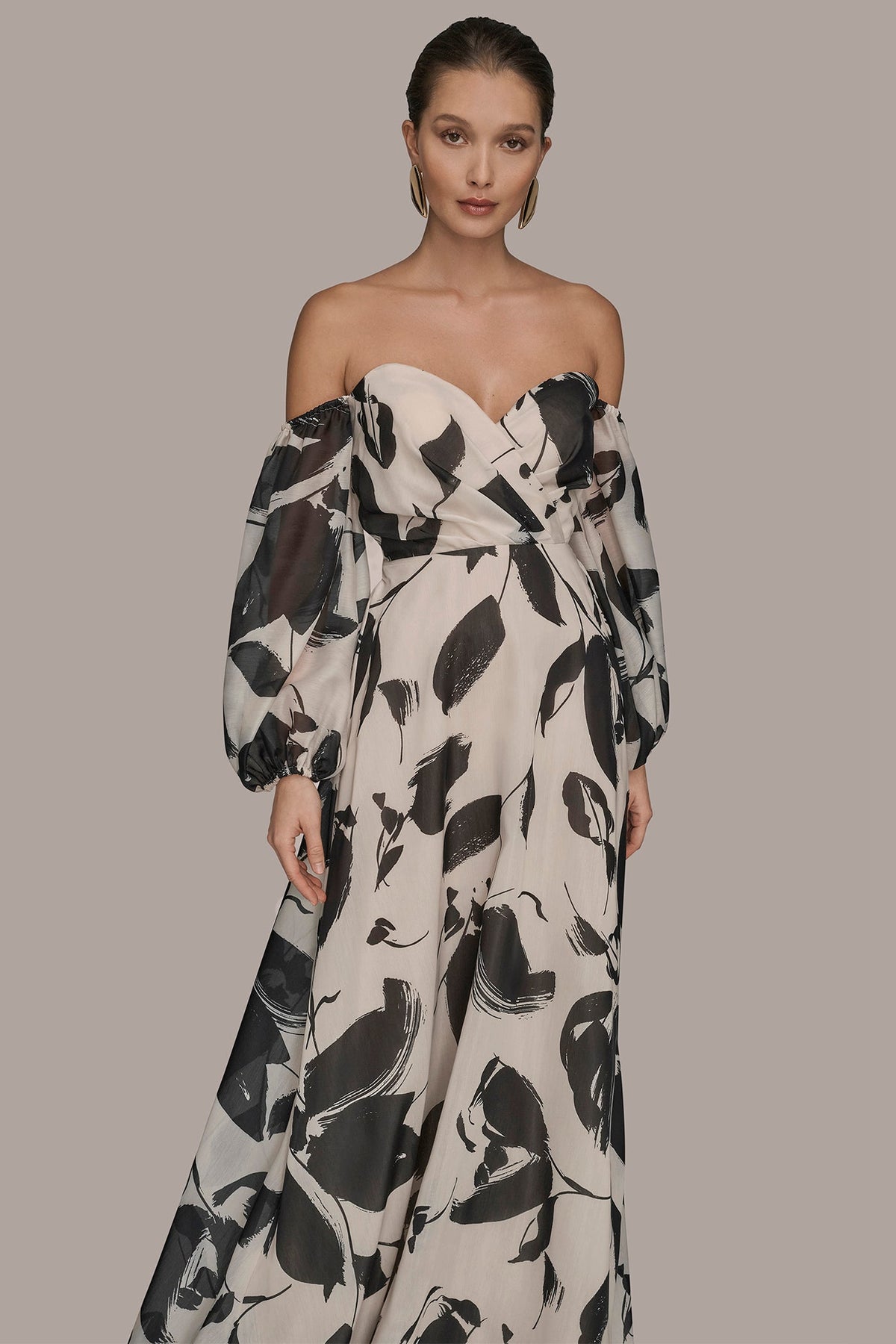 Donna Karan ORGANZA OFF-THE-SHOULDER FLORAL GOWN