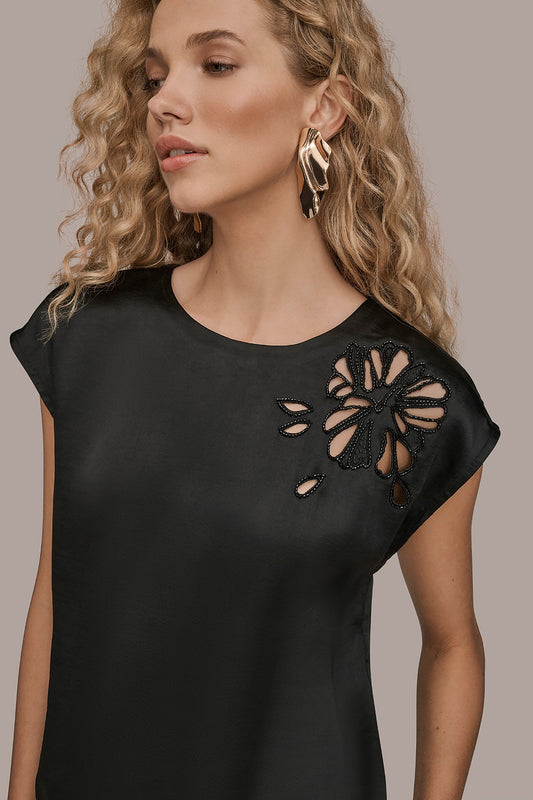 Donna Karan FLORAL-EMBROIDERED BLOUSE