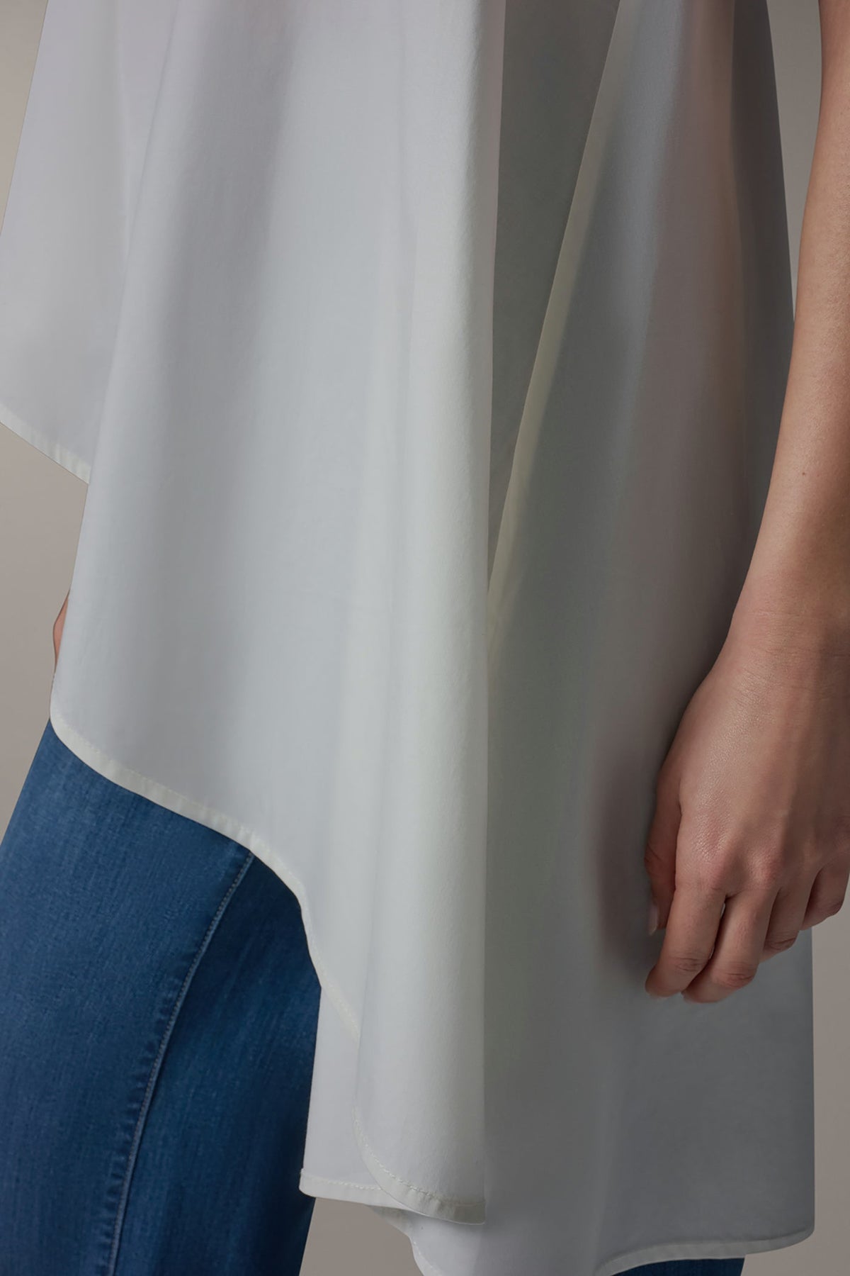 Donna Karan SLEEVELESS ASYMMETRIC TIE BACK BLOUSE