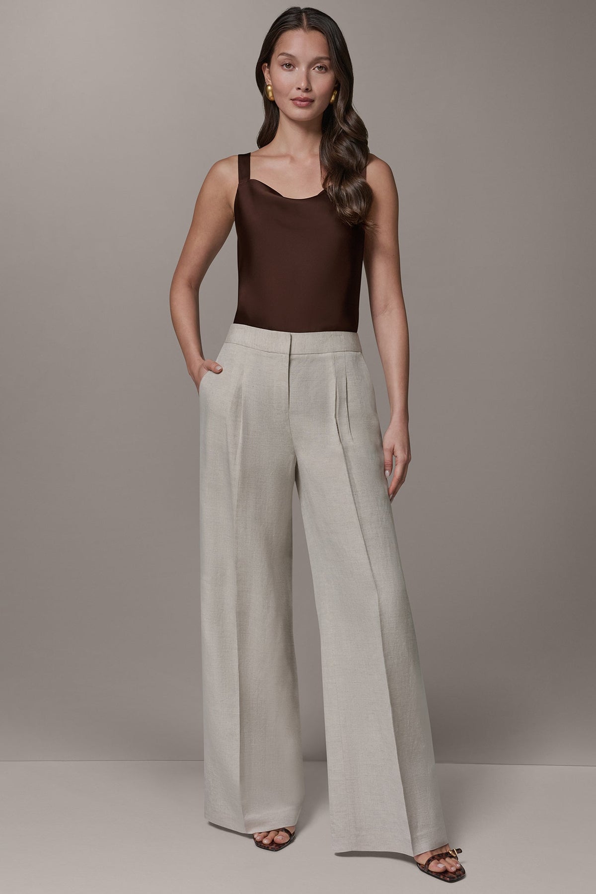 Donna Karan MID-RISE PLEATED WIDE-LEG PANT