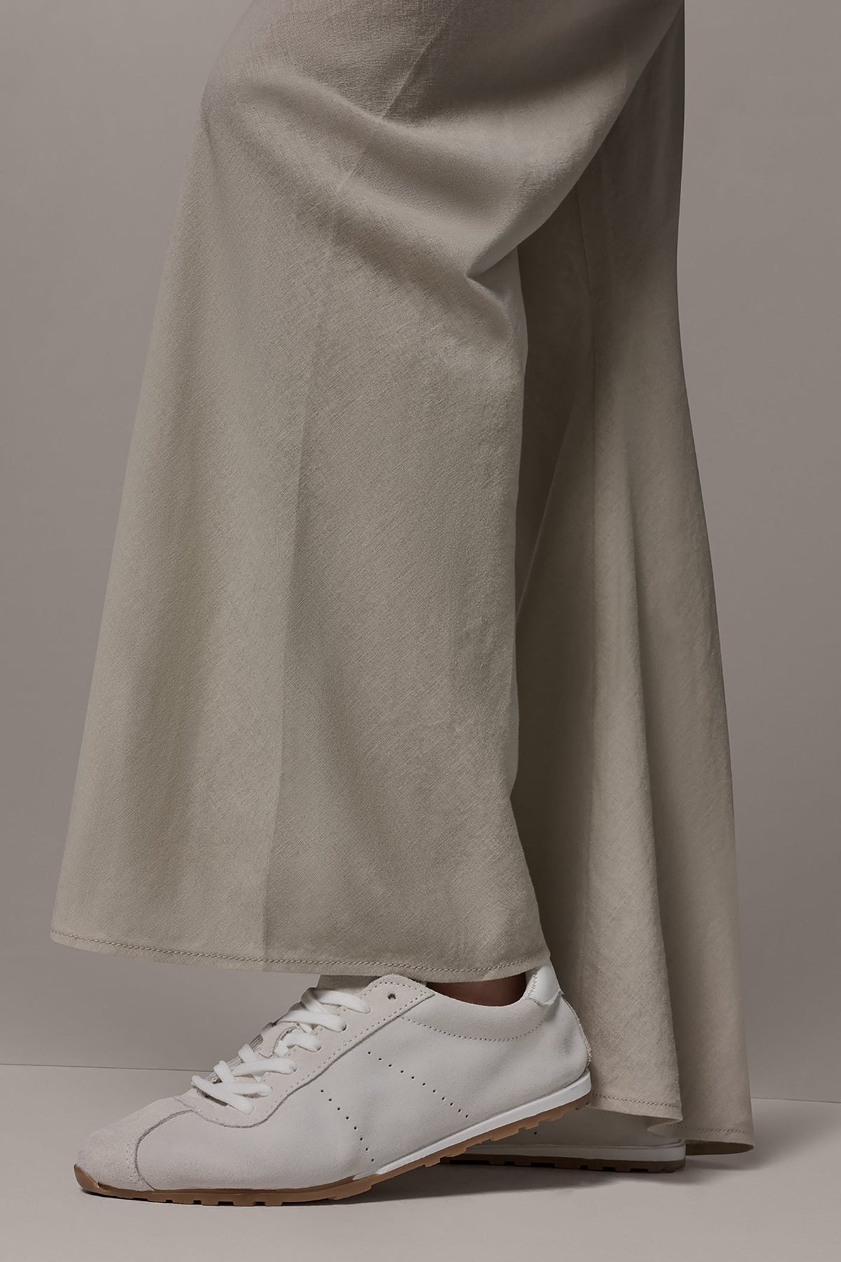 Donna Karan MID-RISE RELAXED ANKLE PANT