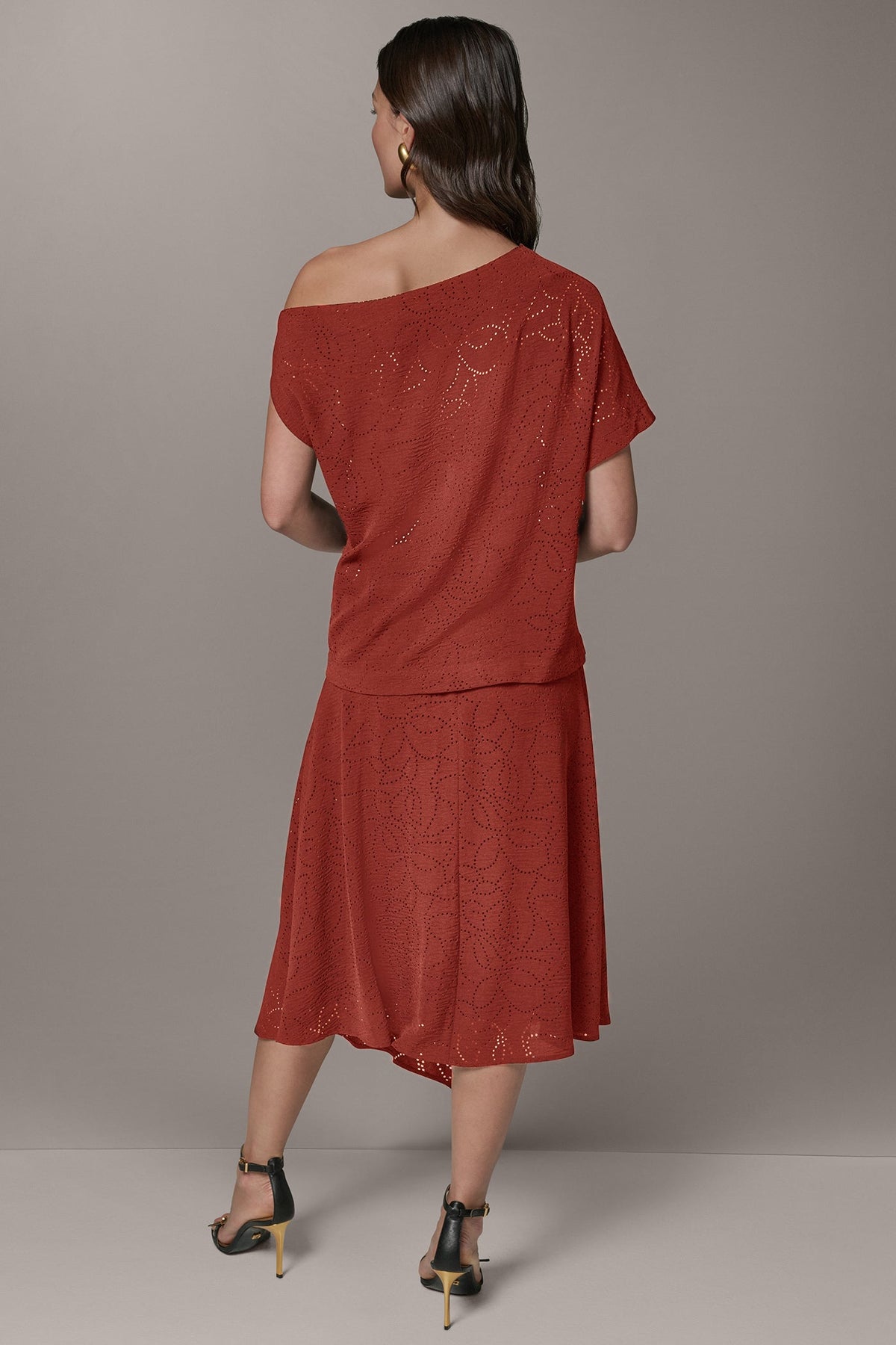 Donna Karan SLEEVELESS ASYMMETRIC LASER CUT TOP