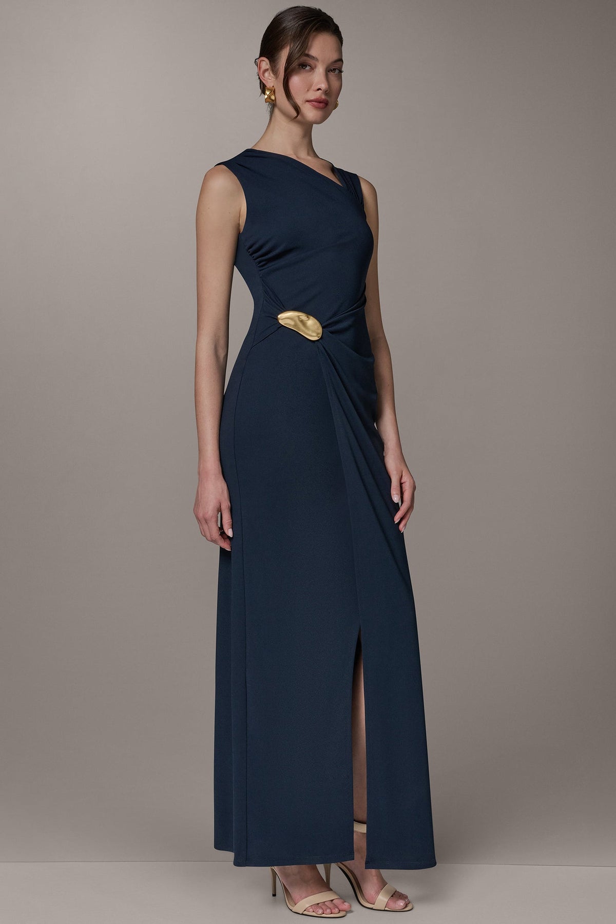 Donna Karan SLEEVELESS ASYMMETRIC GOWN