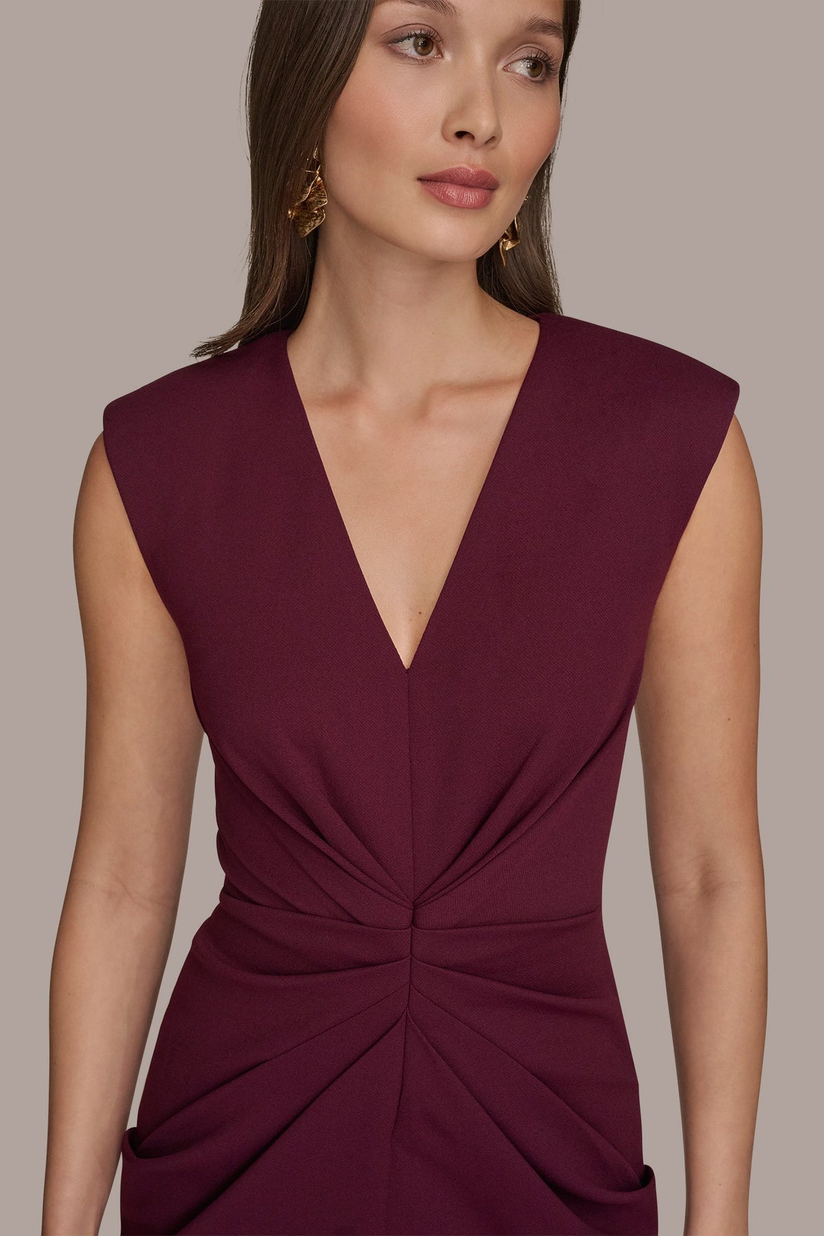 Donna Karan SLEEVELESS SPLIT-FRONT MIDI SHEATH DRESS