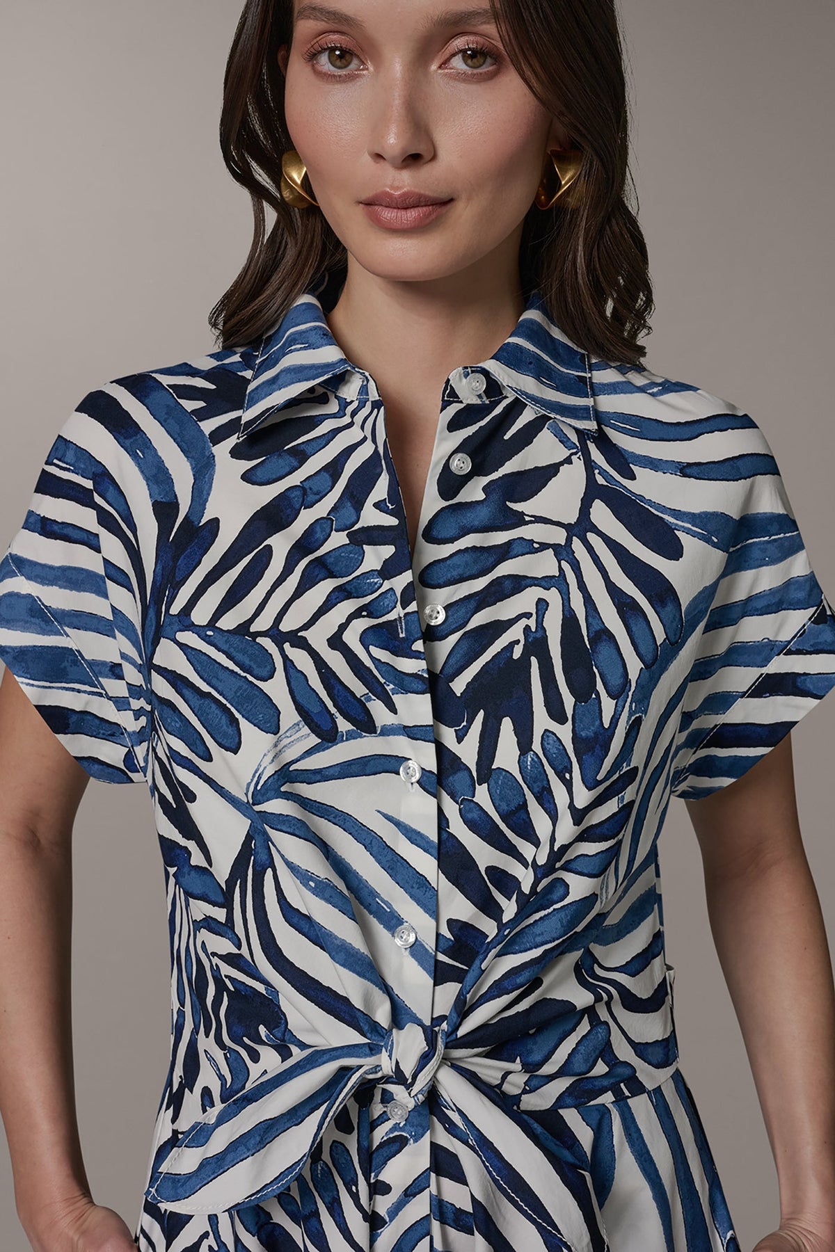 Donna Karan SHORT SLEEVE TIE FRONT MAXI SHIRT DRESS