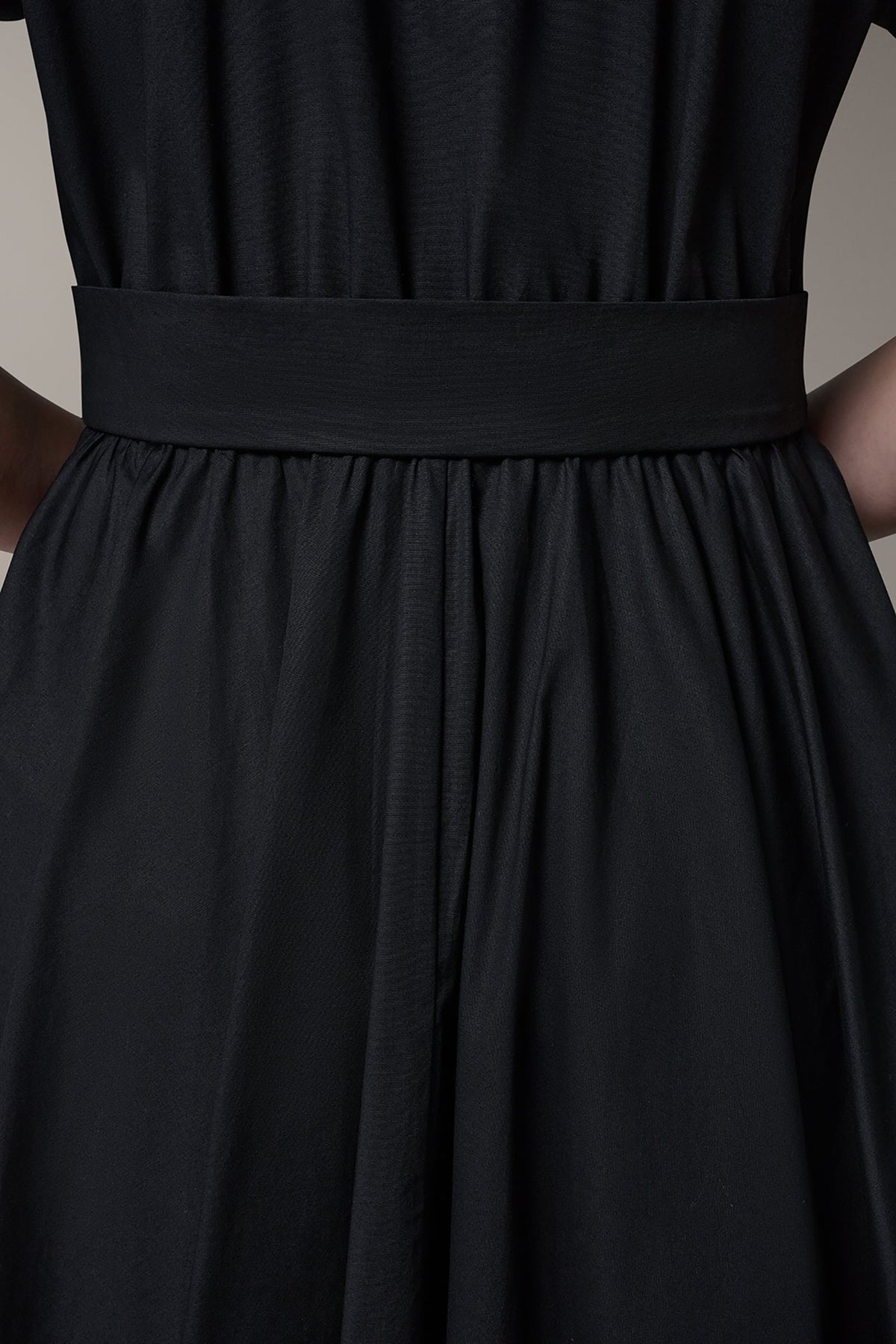 Donna Karan SHORT SLEEVE TIE FRONT MAXI SHIRT DRESS