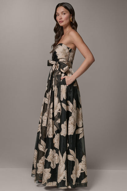 Donna Karan STRAPLESS SWEETHEART METALLIC FLORAL BALL GOWN