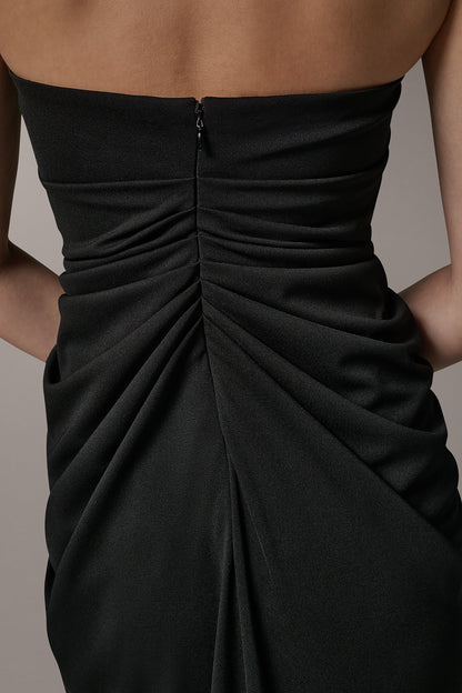 Donna Karan STRAPLESS SWEETHEART GOWN