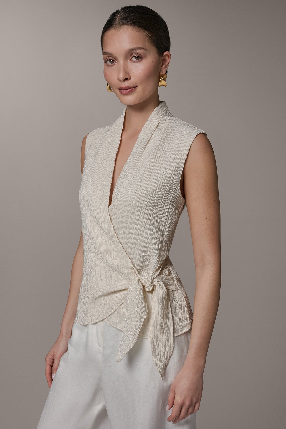 Donna Karan WRAP-EFFECT CRINKLE TOP