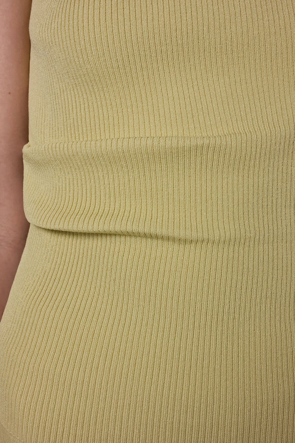 Donna Karan SLEEVELESS ASYMMETRIC BOATNECK SWEATER