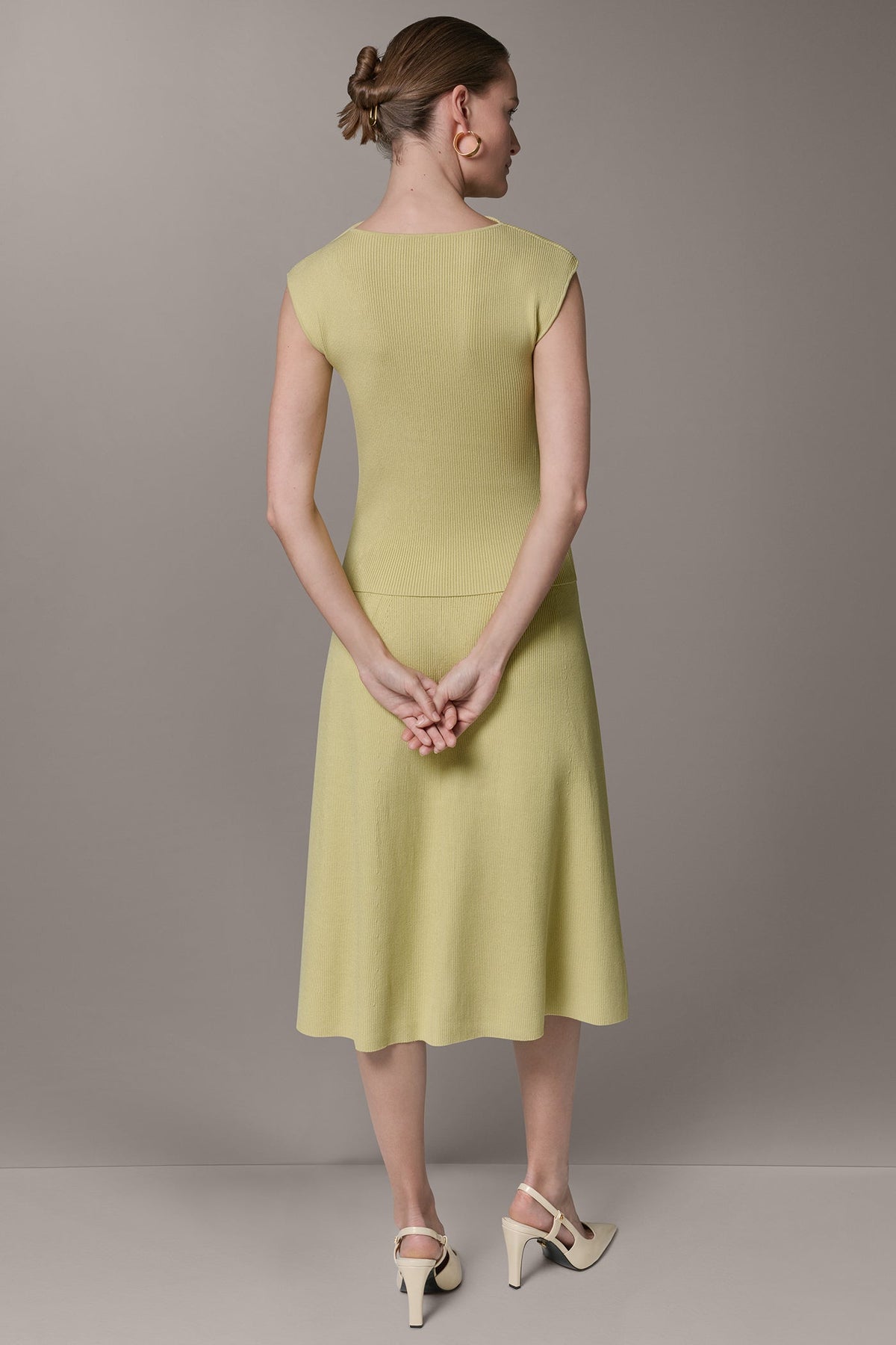 Donna Karan SLEEVELESS ASYMMETRIC BOATNECK SWEATER