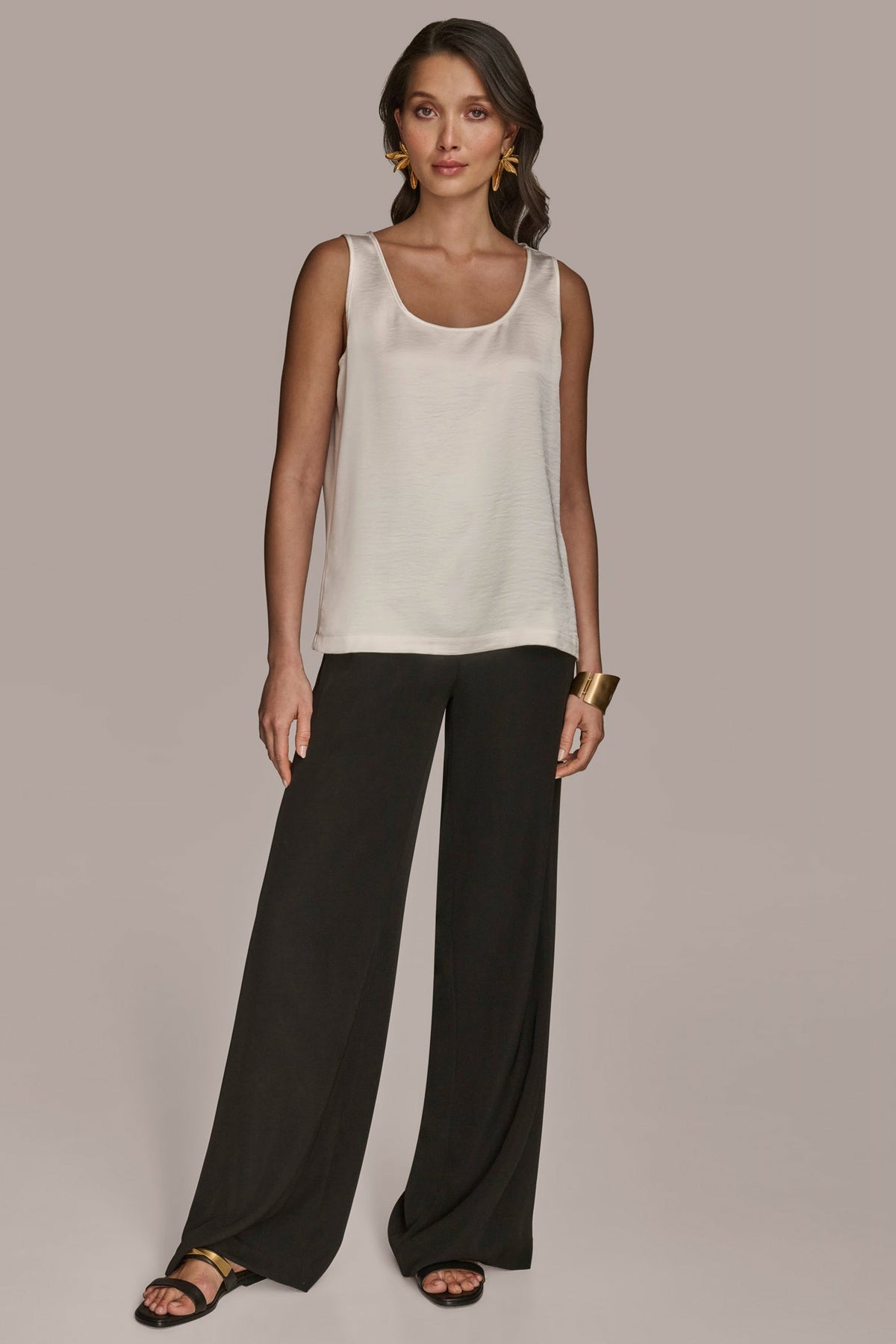 Donna Karan SCOOP NECK SHELL
