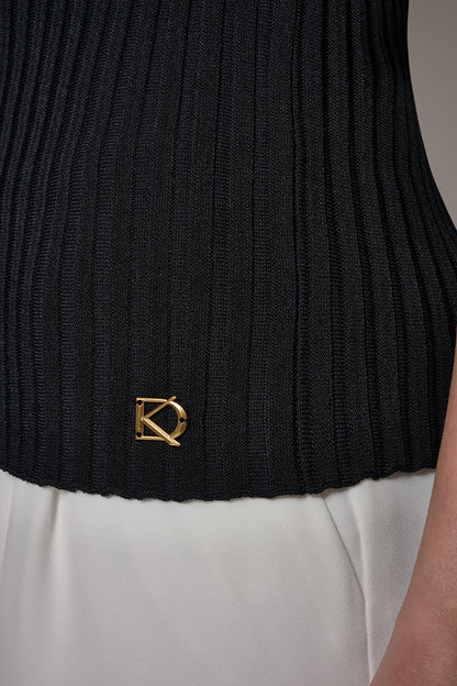 Donna Karan RIBBED SLEEVLESS SWEATER