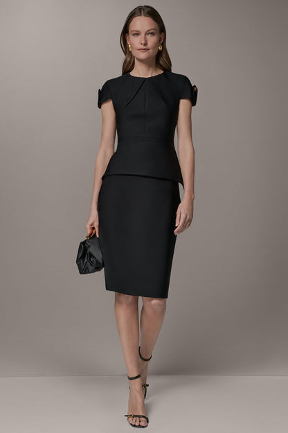 Donna Karan SHORT SLEEVE PEPLUM TOP