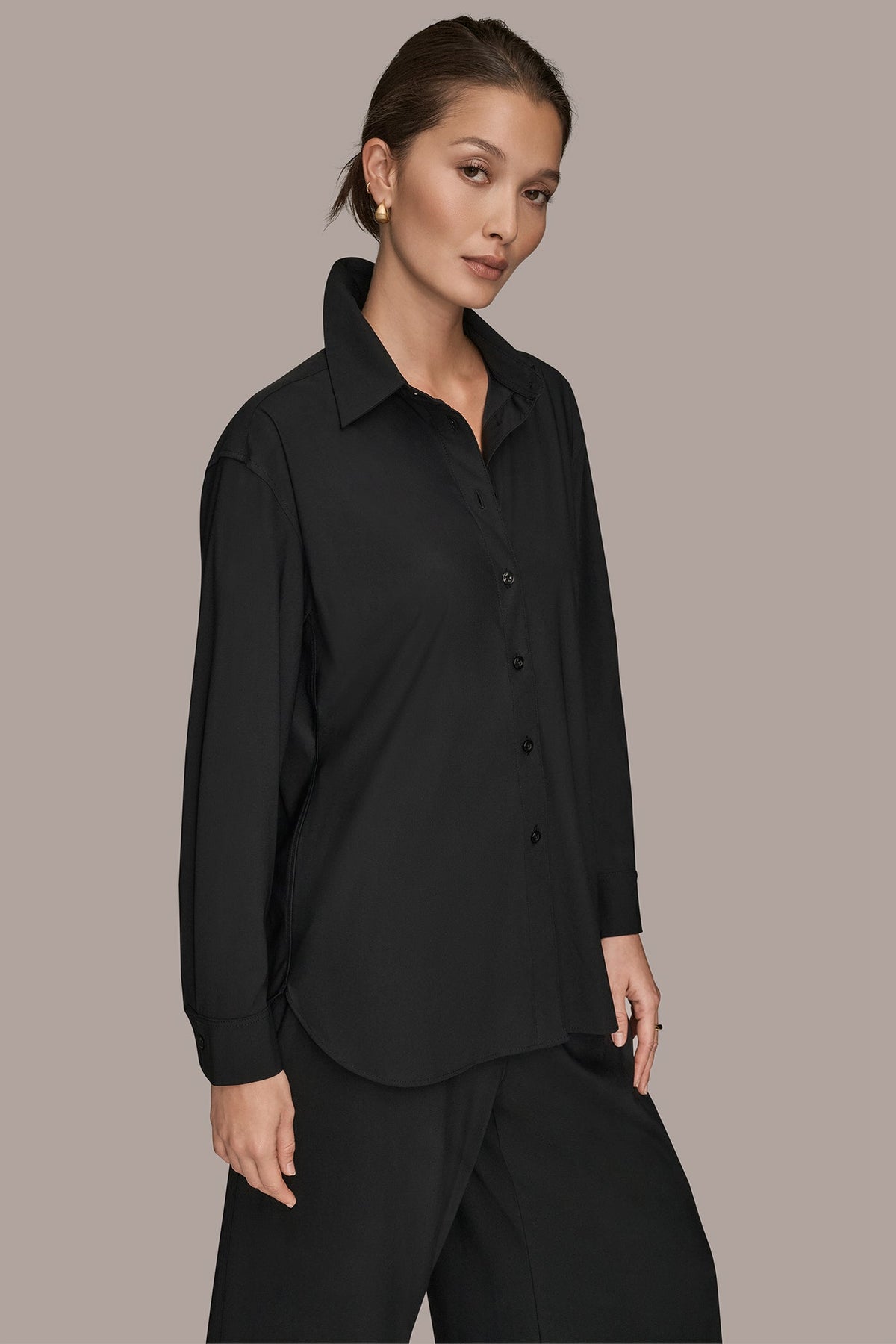 Donna Karan THE MODERN TRAVEL BUTTON-DOWN SHIRT