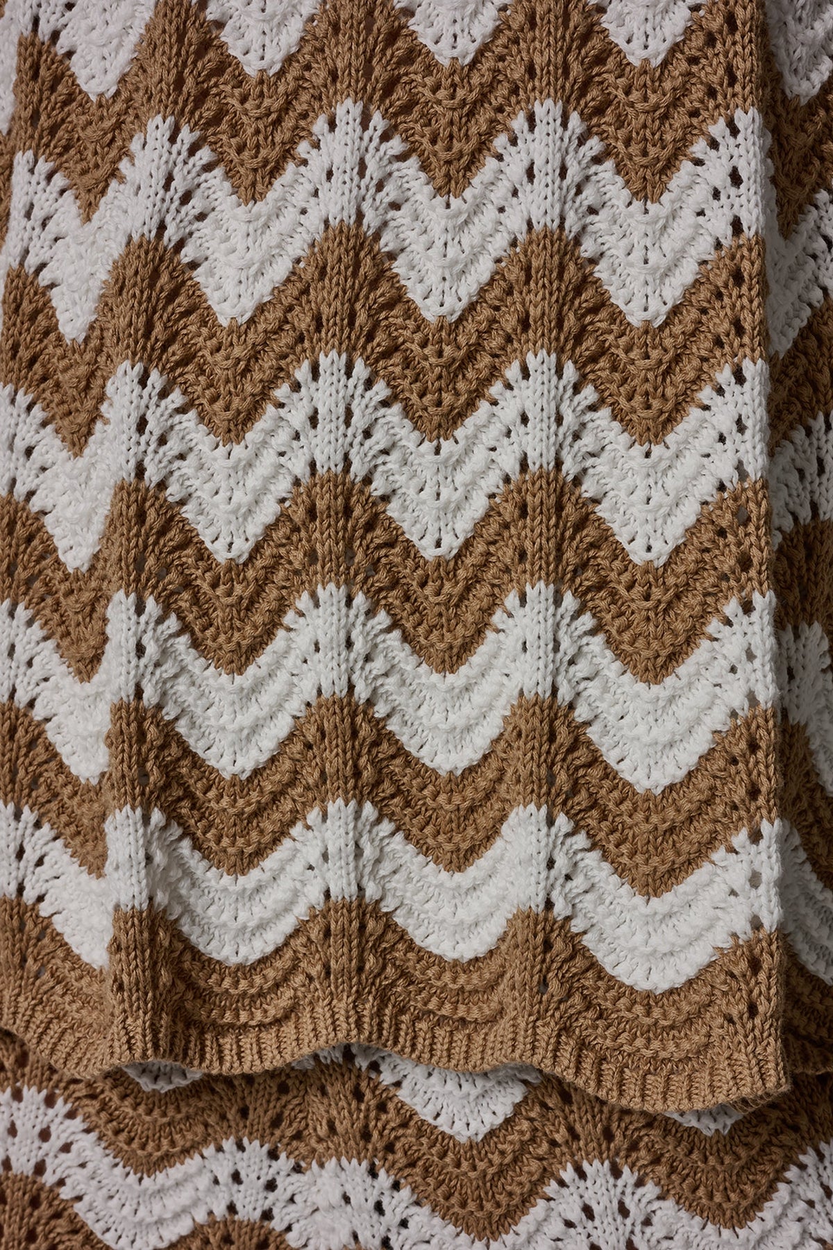 Donna Karan SLEEVELESS POINTELLE STRIPE SWEATER