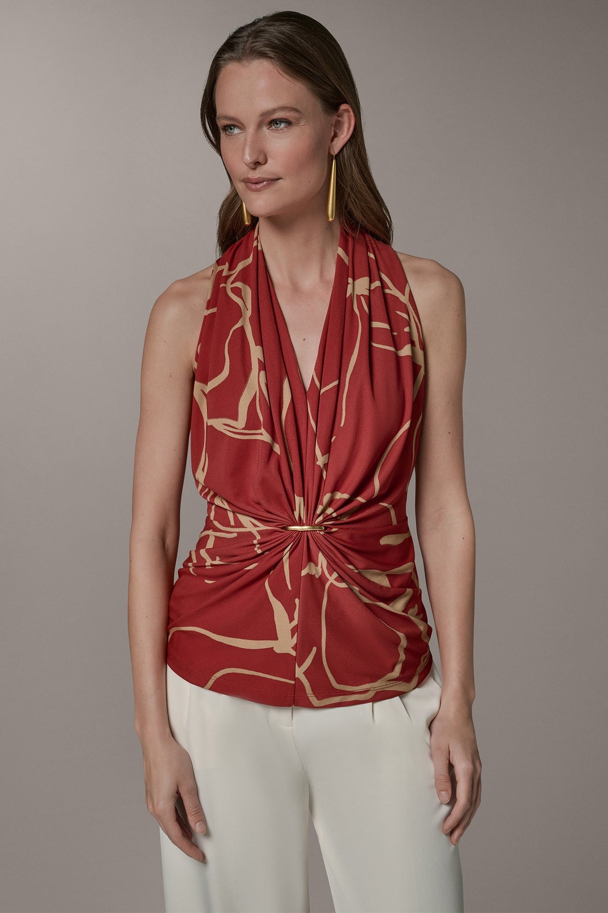 Donna Karan RUCHED V-NECK TOP