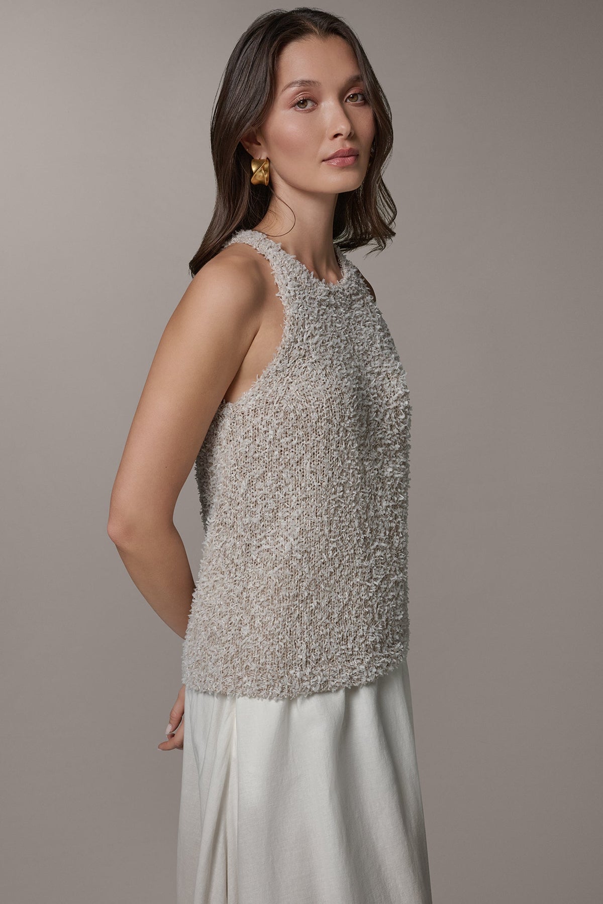 Donna Karan SLEEVELESS HALTER SWEATER TANK