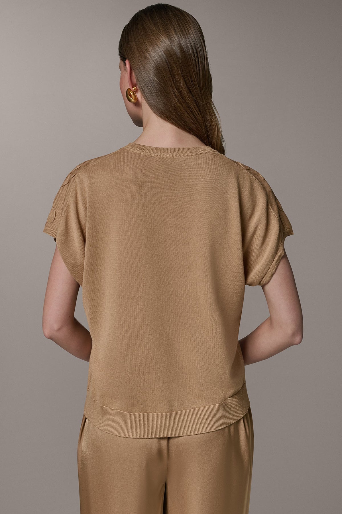 Donna Karan SHORT SLEEVE GEOMETRIC SWEATER