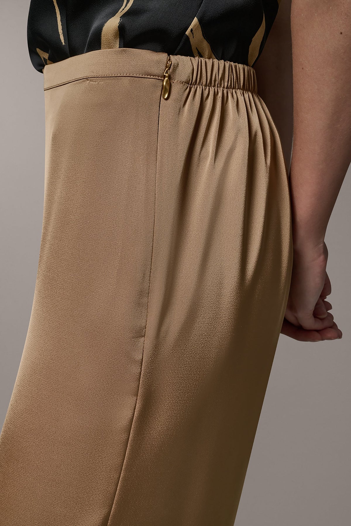Donna Karan EXTRA HIGH-RISE WIDE-LEG PANT