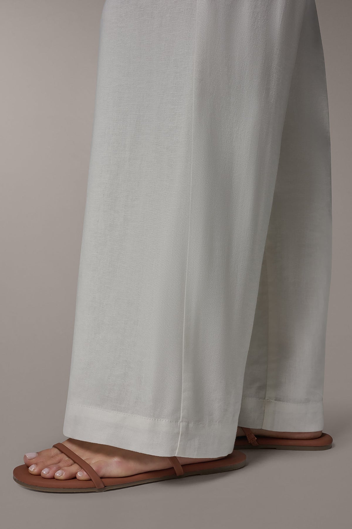 Donna Karan MID-RISE STRAIGHT-LEG ANKLE PANT