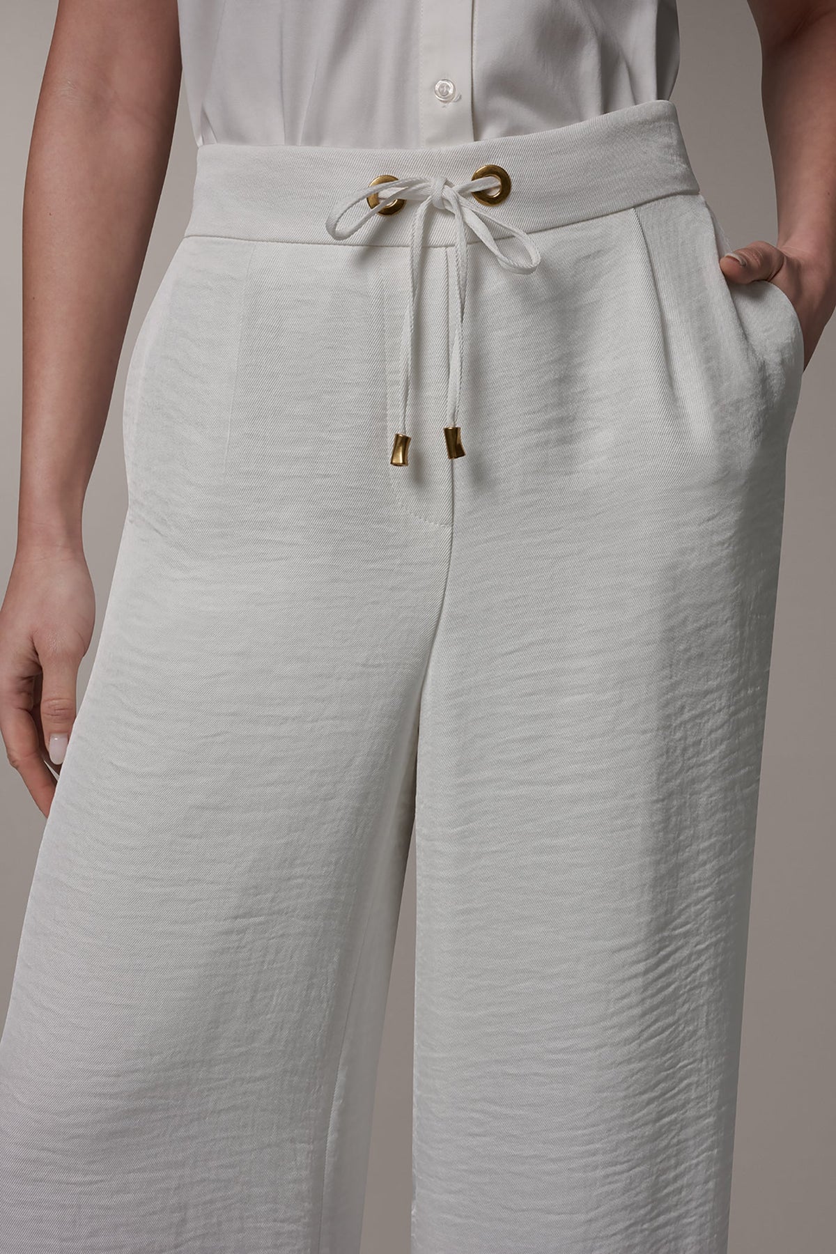 Donna Karan EXTRA HIGH-RISE WIDE-LEG PULL-ON PANT