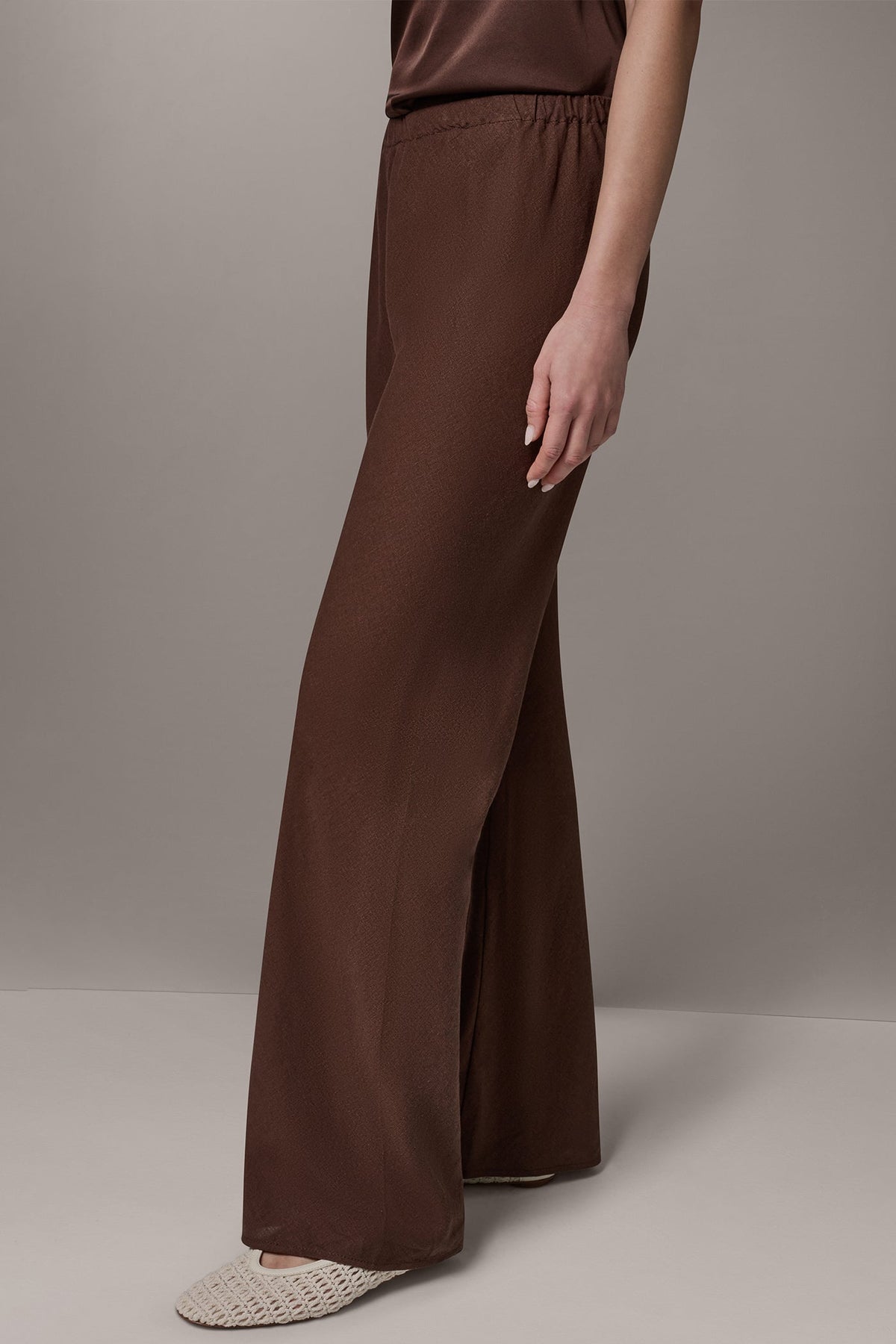 Donna Karan MID-RISE RELAXED ANKLE PANT