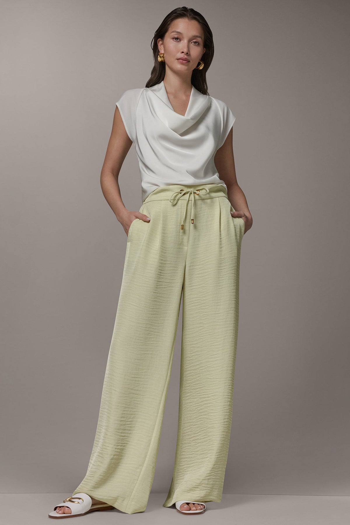 Donna Karan EXTRA HIGH-RISE WIDE-LEG PULL-ON PANT
