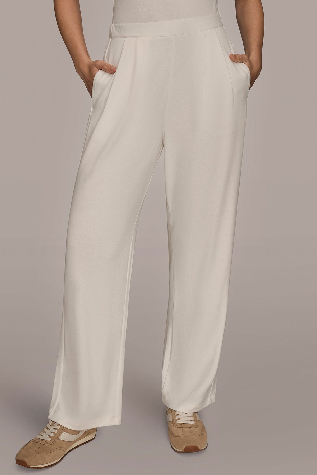 Donna Karan HIGH-RISE PLEATED PANT