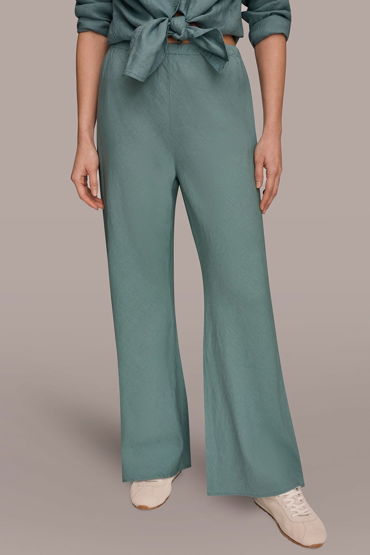 Donna Karan MID-RISE RELAXED ANKLE PANT