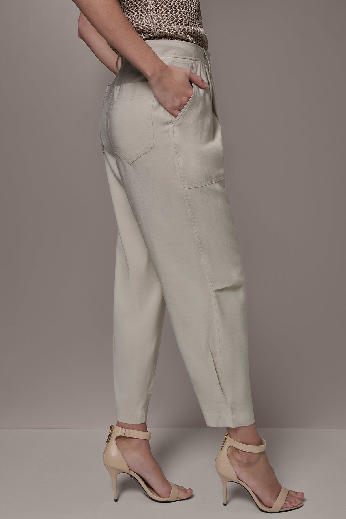Donna Karan EXTRA HIGH-RISE UTILITY PANT