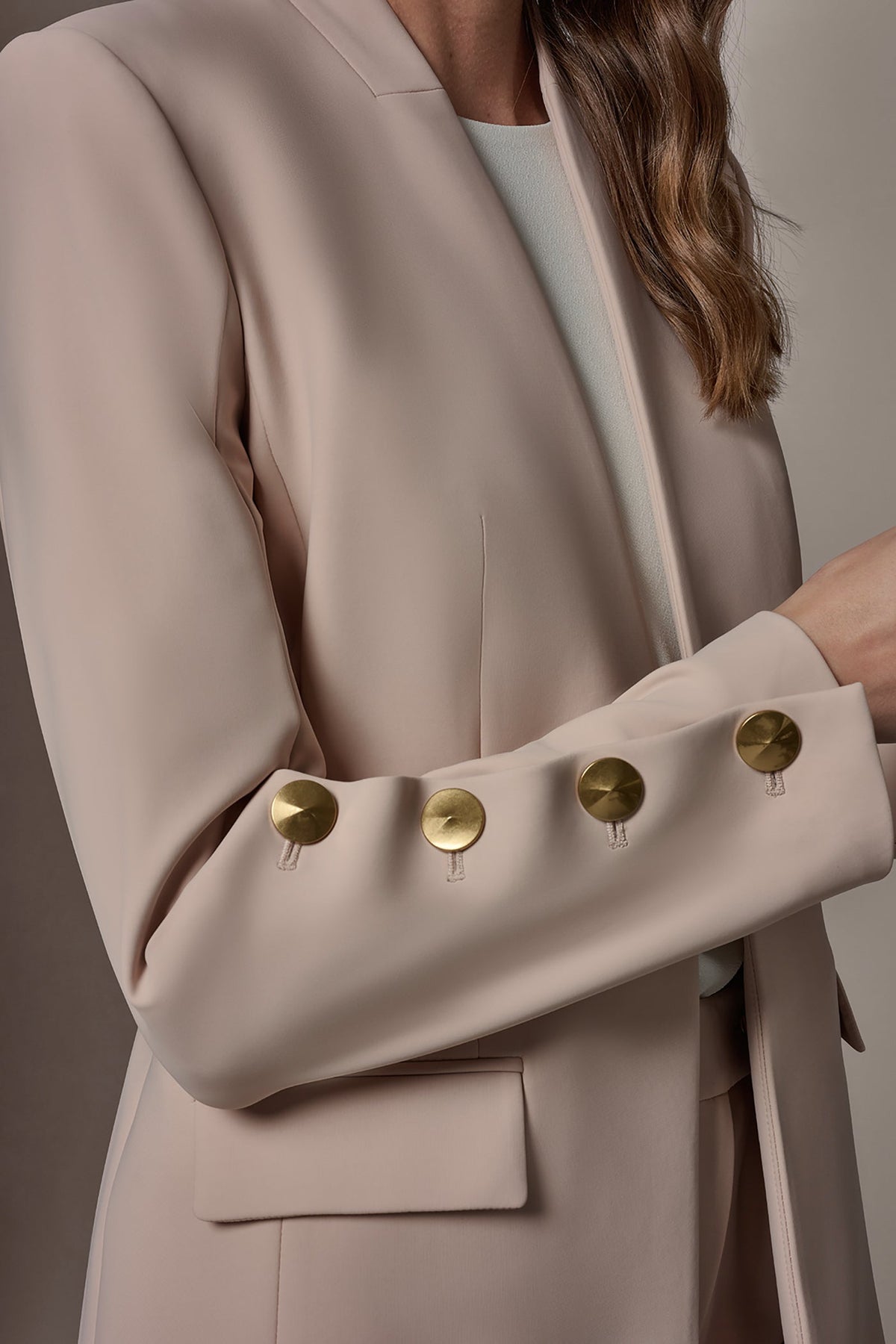 Donna Karan BUTTON SLEEVE SUIT BLAZER