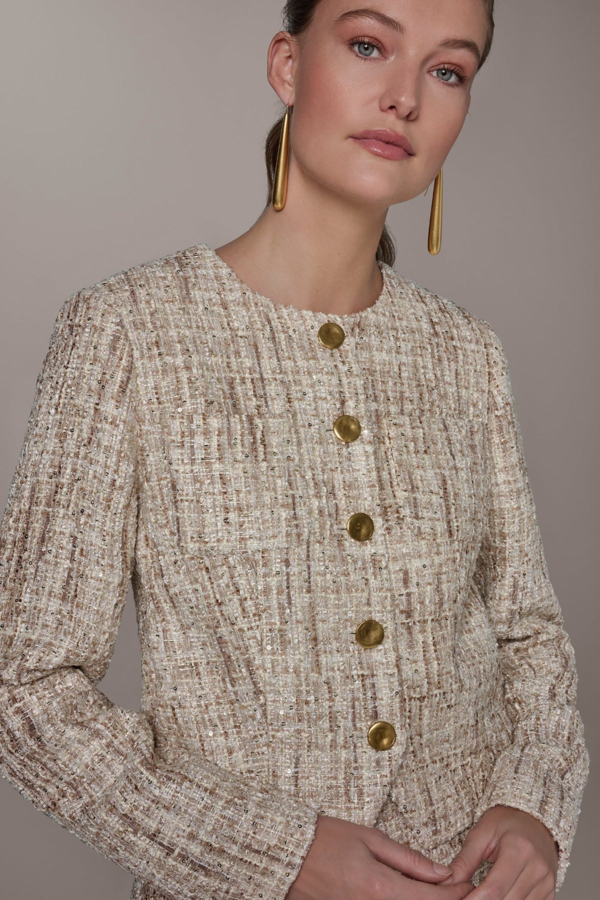 Donna Karan CROPPED SEQUINED TWEED LADY JACKET