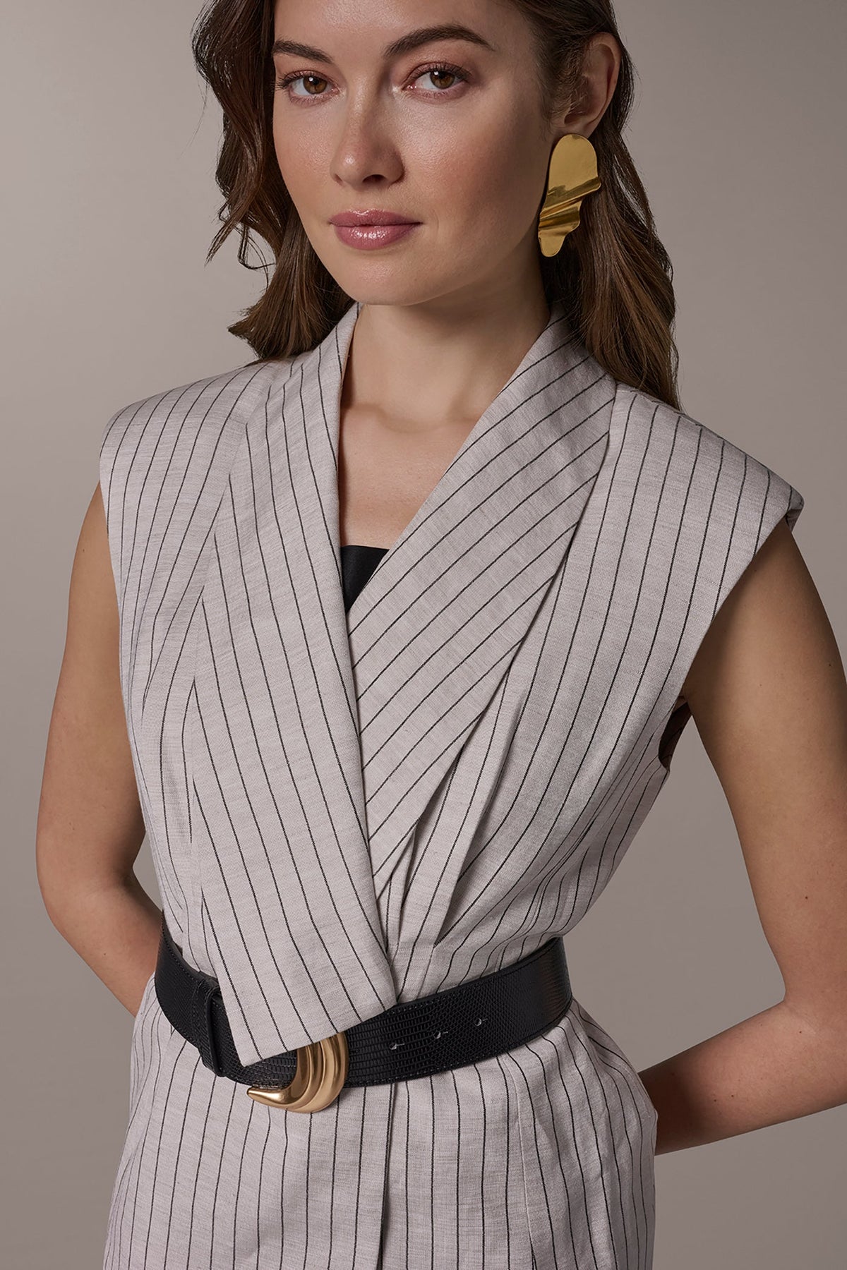 Donna Karan LINEN-BLEND PINSTRIPED SUIT VEST