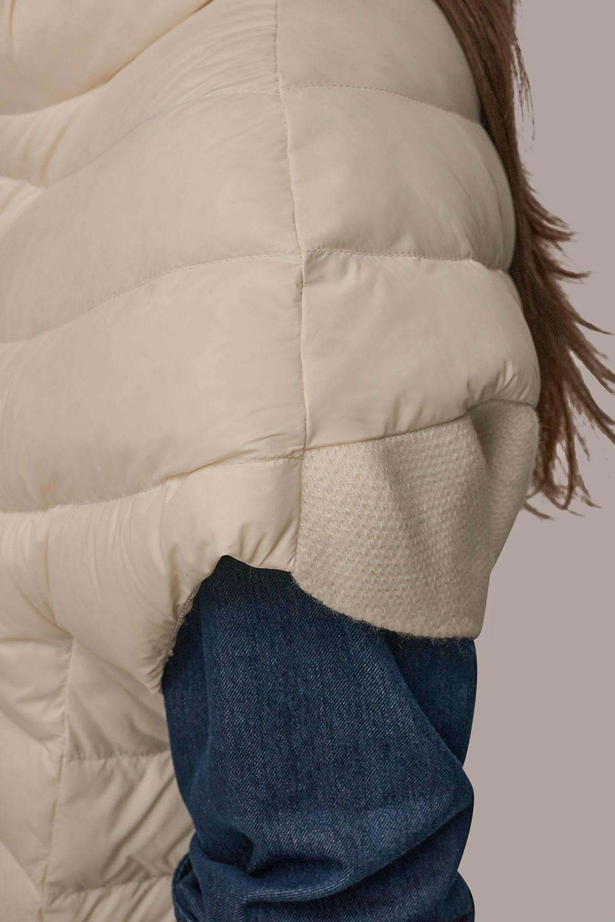 Donna Karan CAP SLEEVE PUFFER VEST