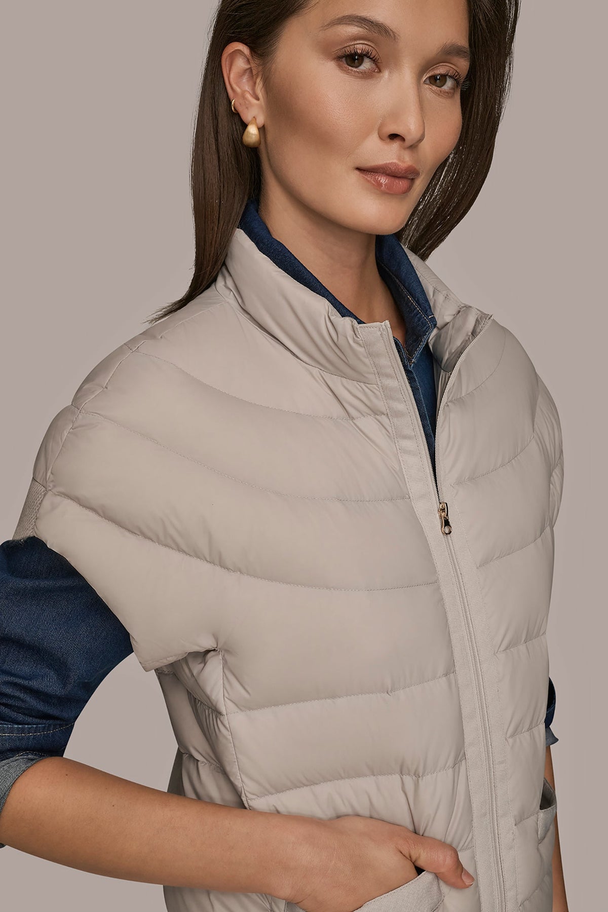 Donna Karan CAP SLEEVE PUFFER VEST