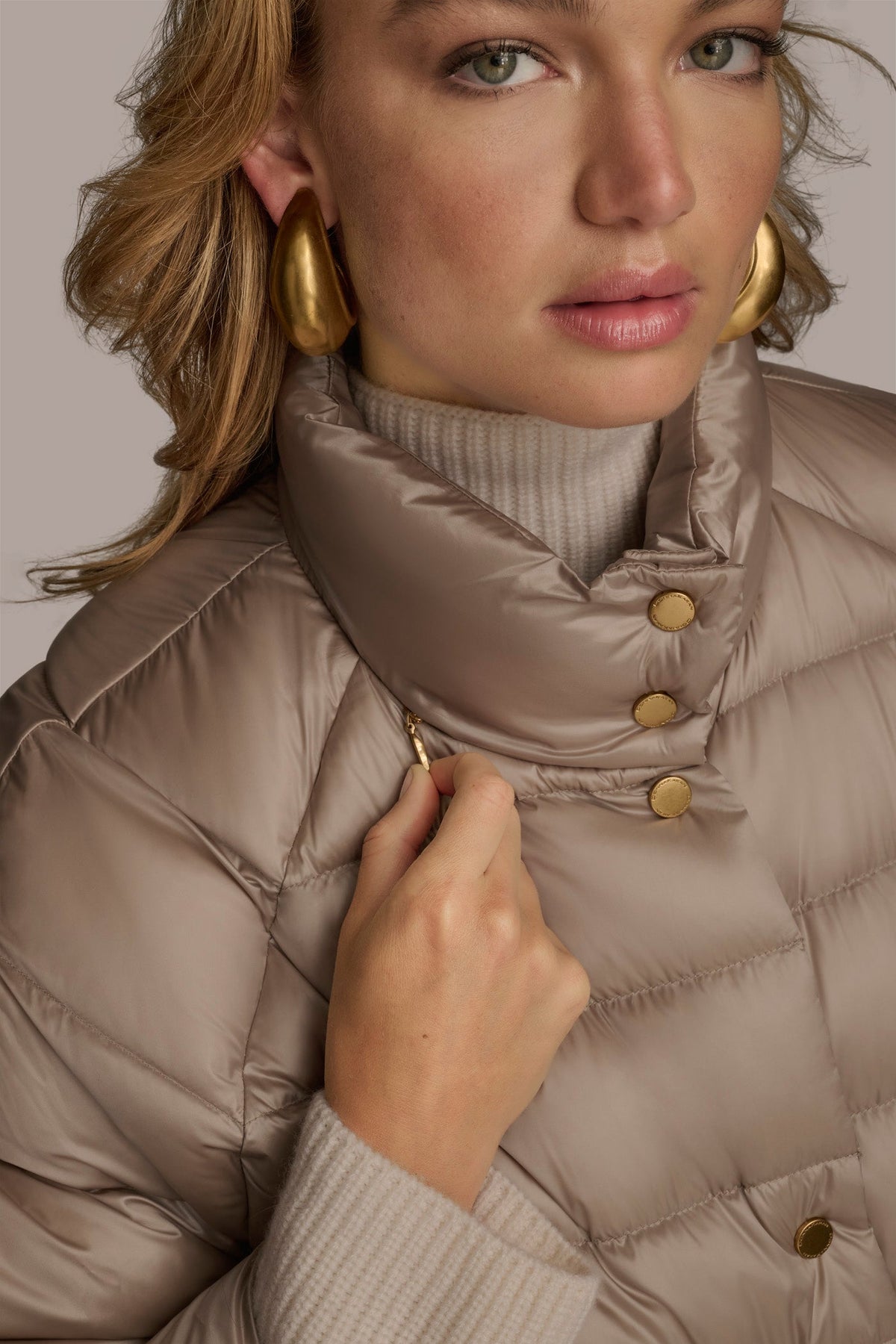 Donna Karan PUFFER CAPE