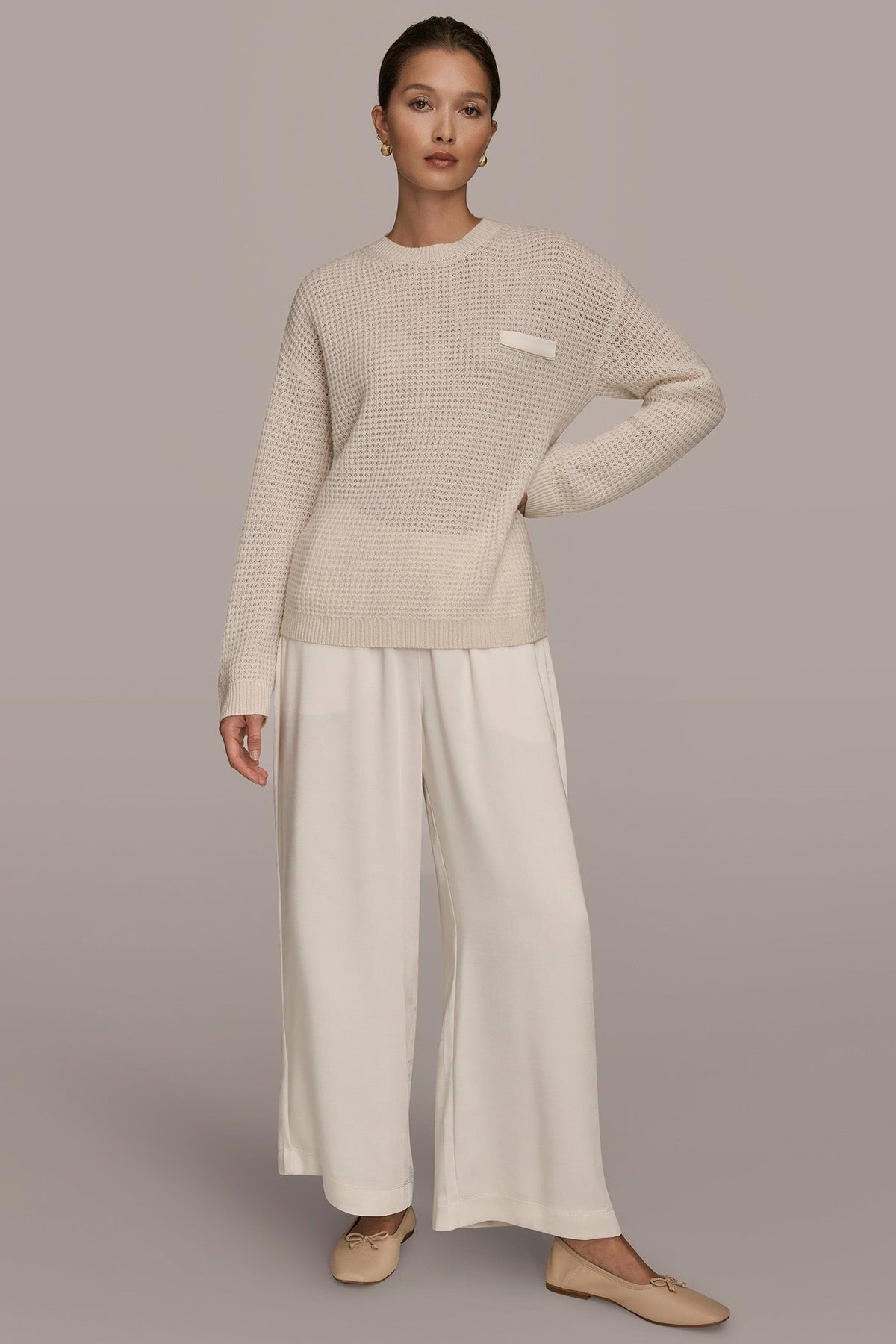 Donna Karan WOOL AND CASHMERE-BLEND POCKET SWEATER