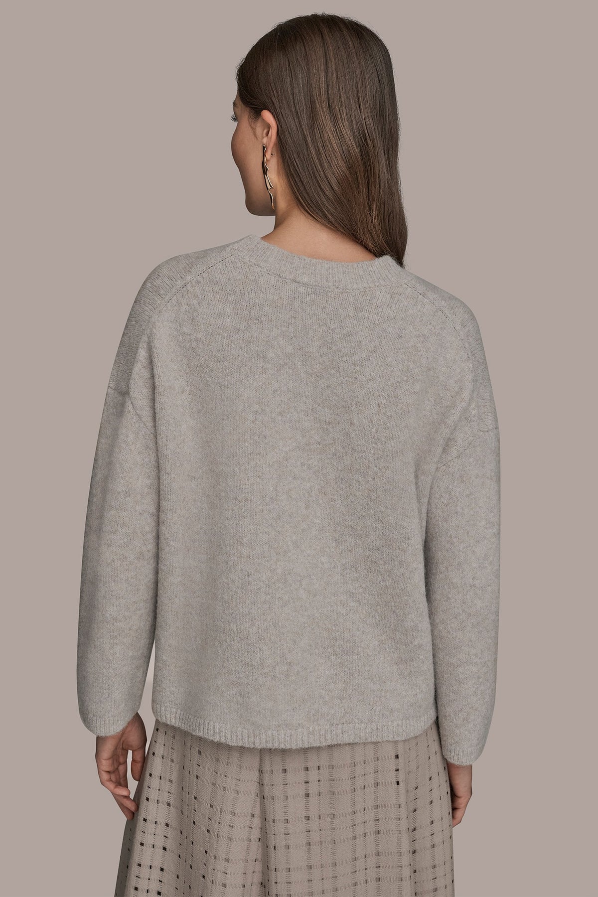 Donna Karan OVERSIZED LONG SLEEVE CREW-NECK SWEATER