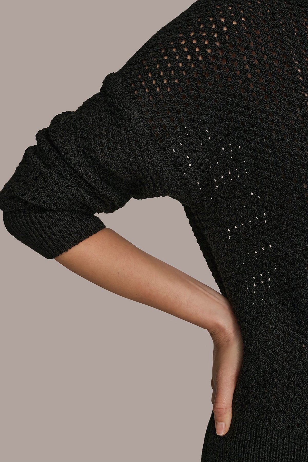 Donna Karan LONG SLEEVE OPEN STITCH SWEATER