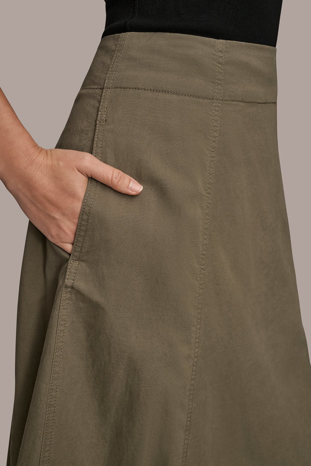 Donna Karan BRUSHED MIDI PANEL TRUMPET SKIRT