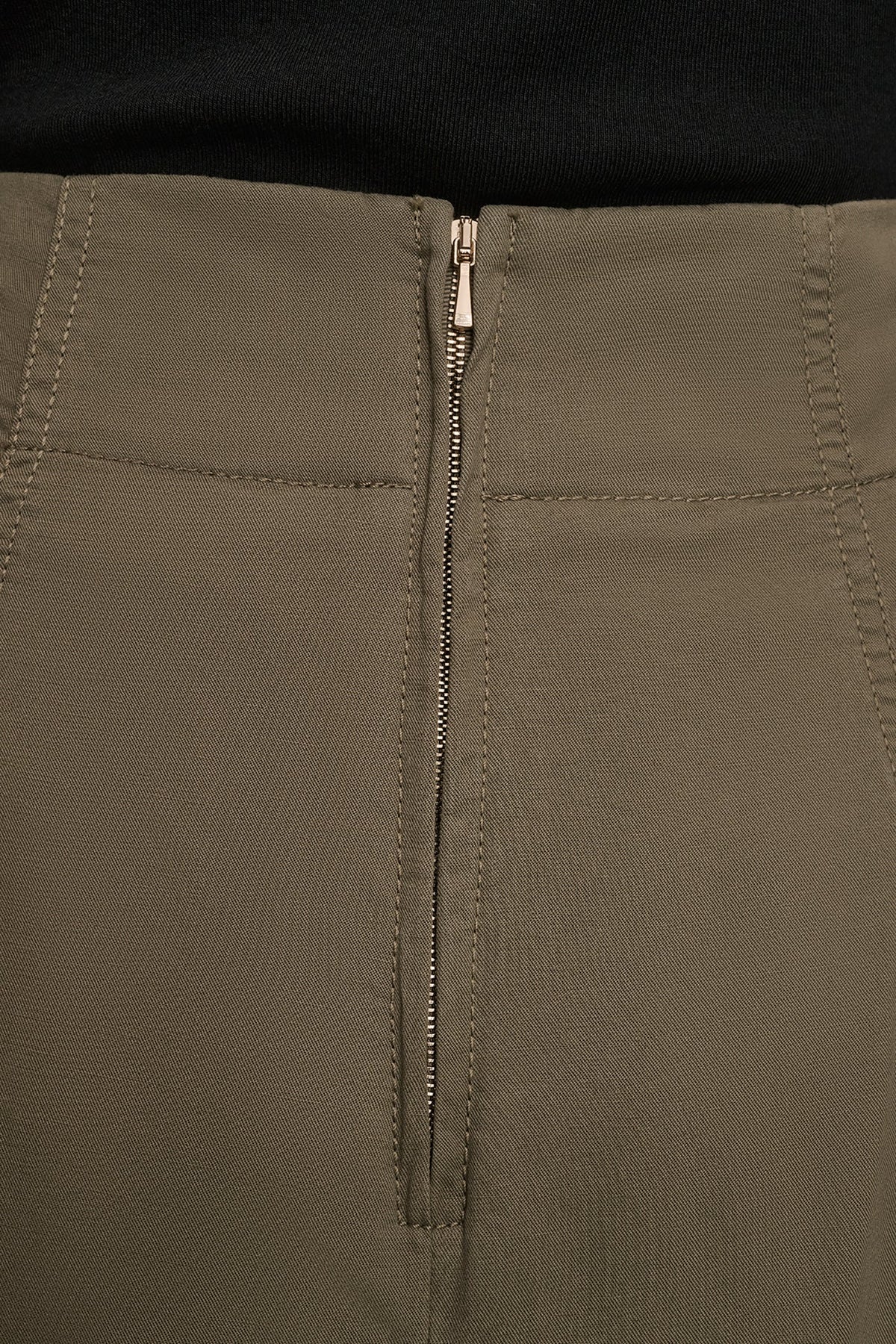 Donna Karan BRUSHED MIDI PANEL TRUMPET SKIRT