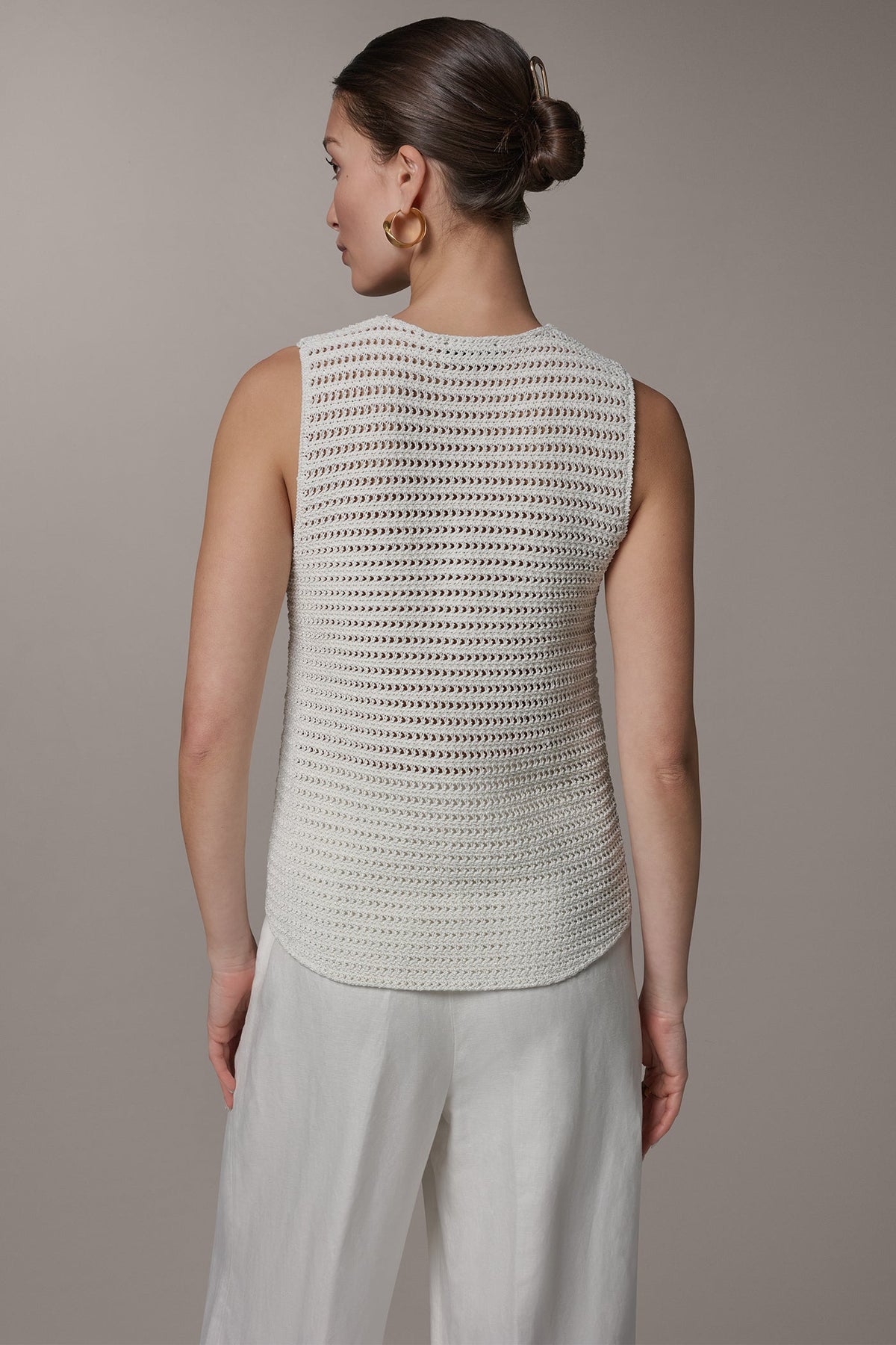Donna Karan SLEEVELESS METALLIC SWEATER TANK