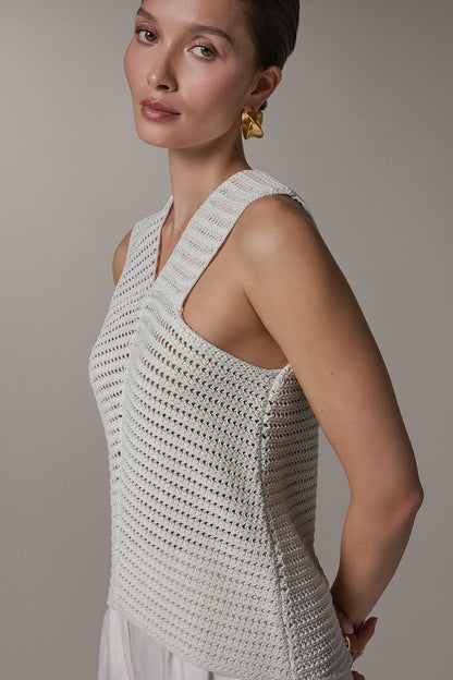Donna Karan SLEEVELESS METALLIC SWEATER TANK