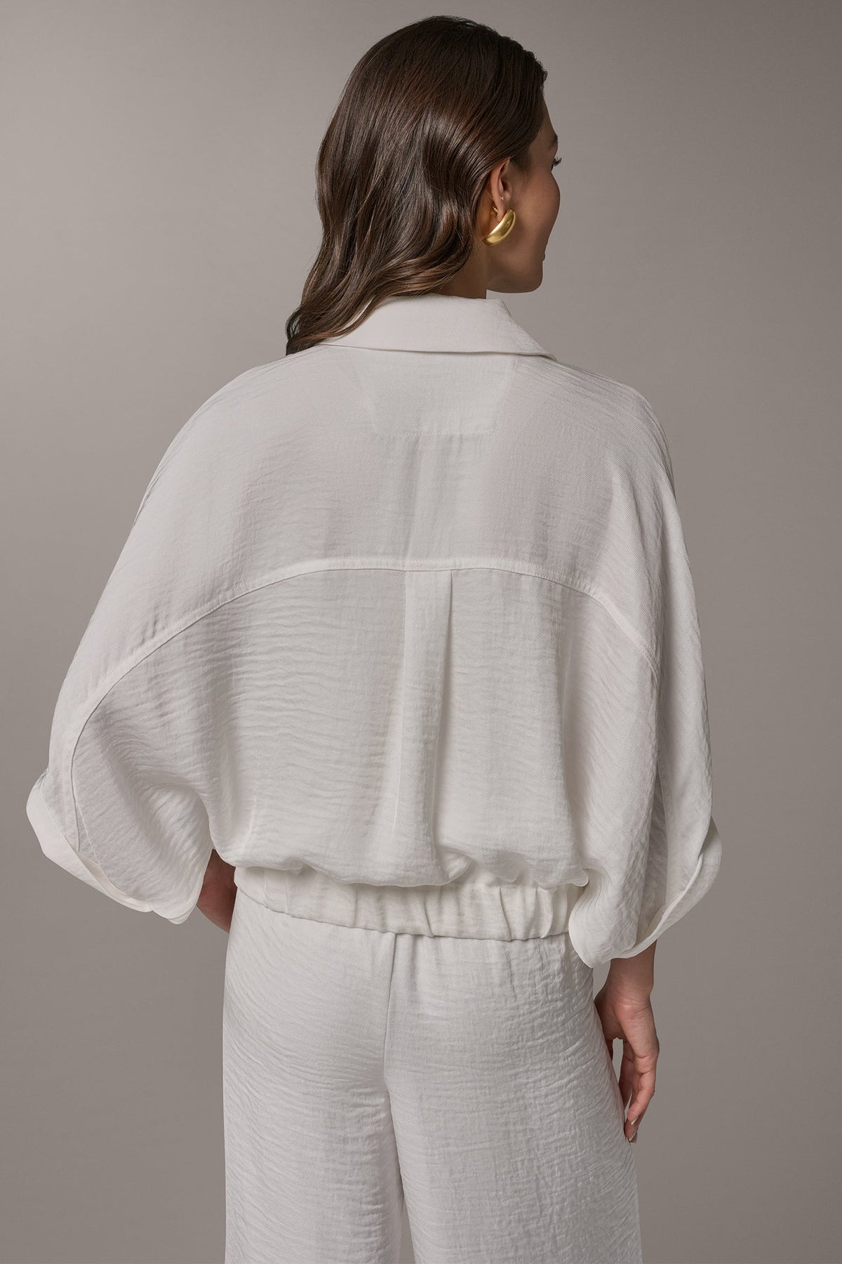 Donna Karan CINCHED HEM SHIRT