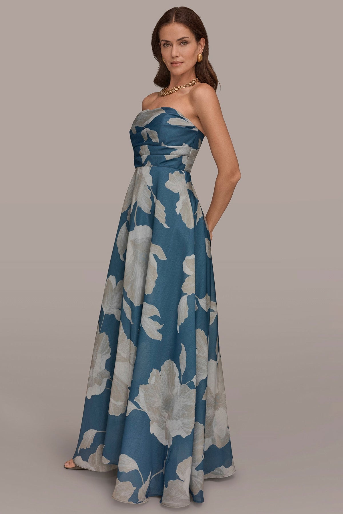 Donna Karan ORGANZA STRAPLESS FLORAL PLEATED GOWN