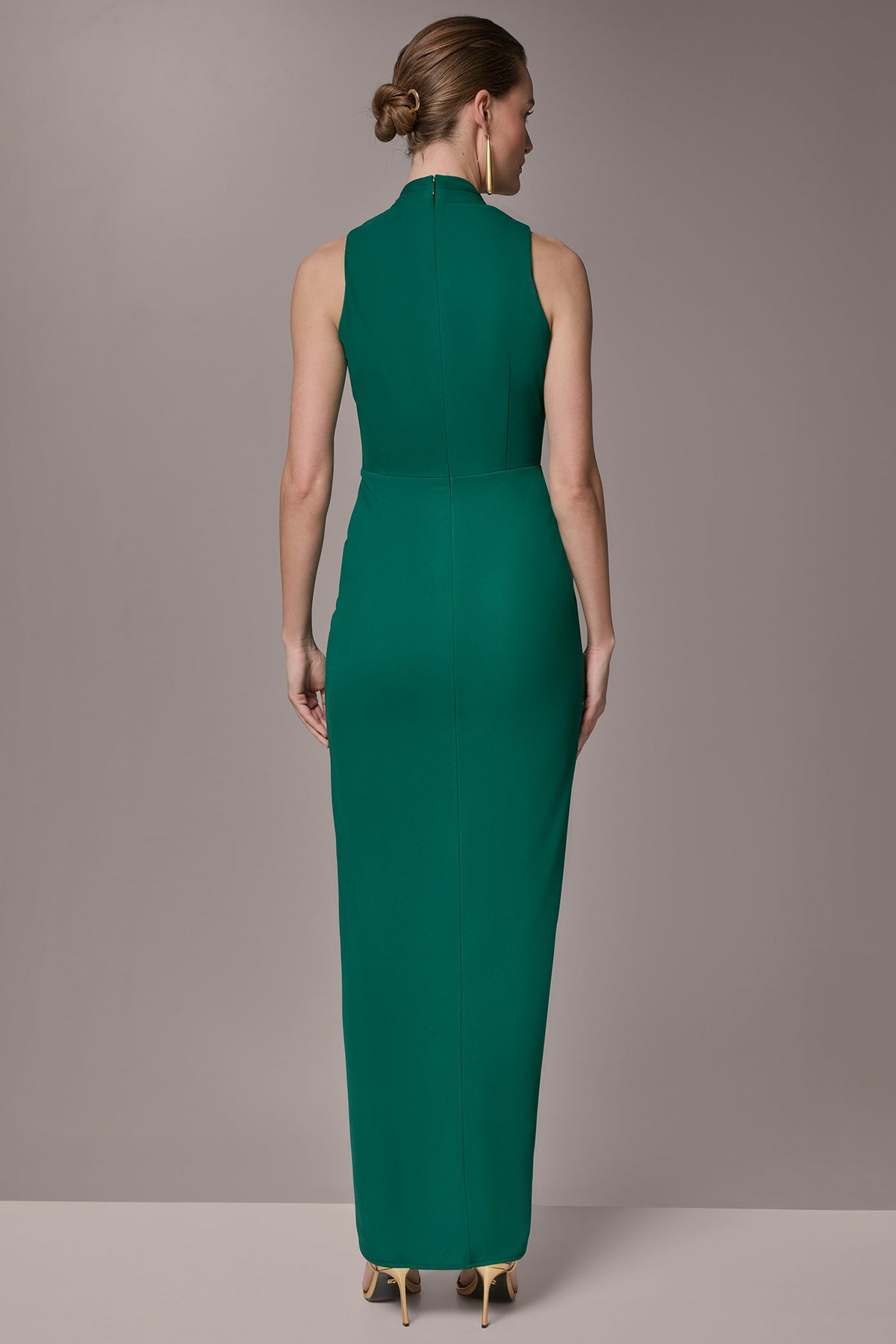 Donna Karan SLEEVELESS WRAP V-NECK GOWN