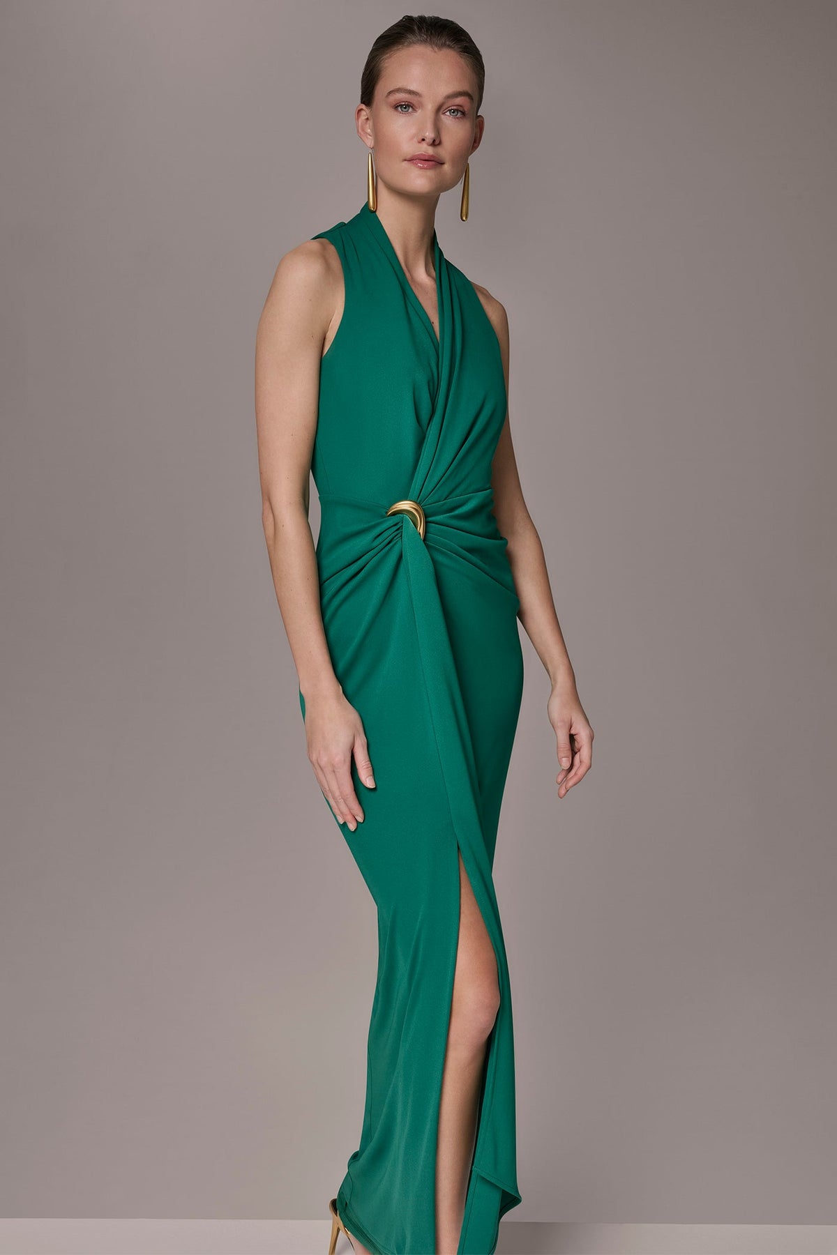Donna Karan SLEEVELESS WRAP V-NECK GOWN