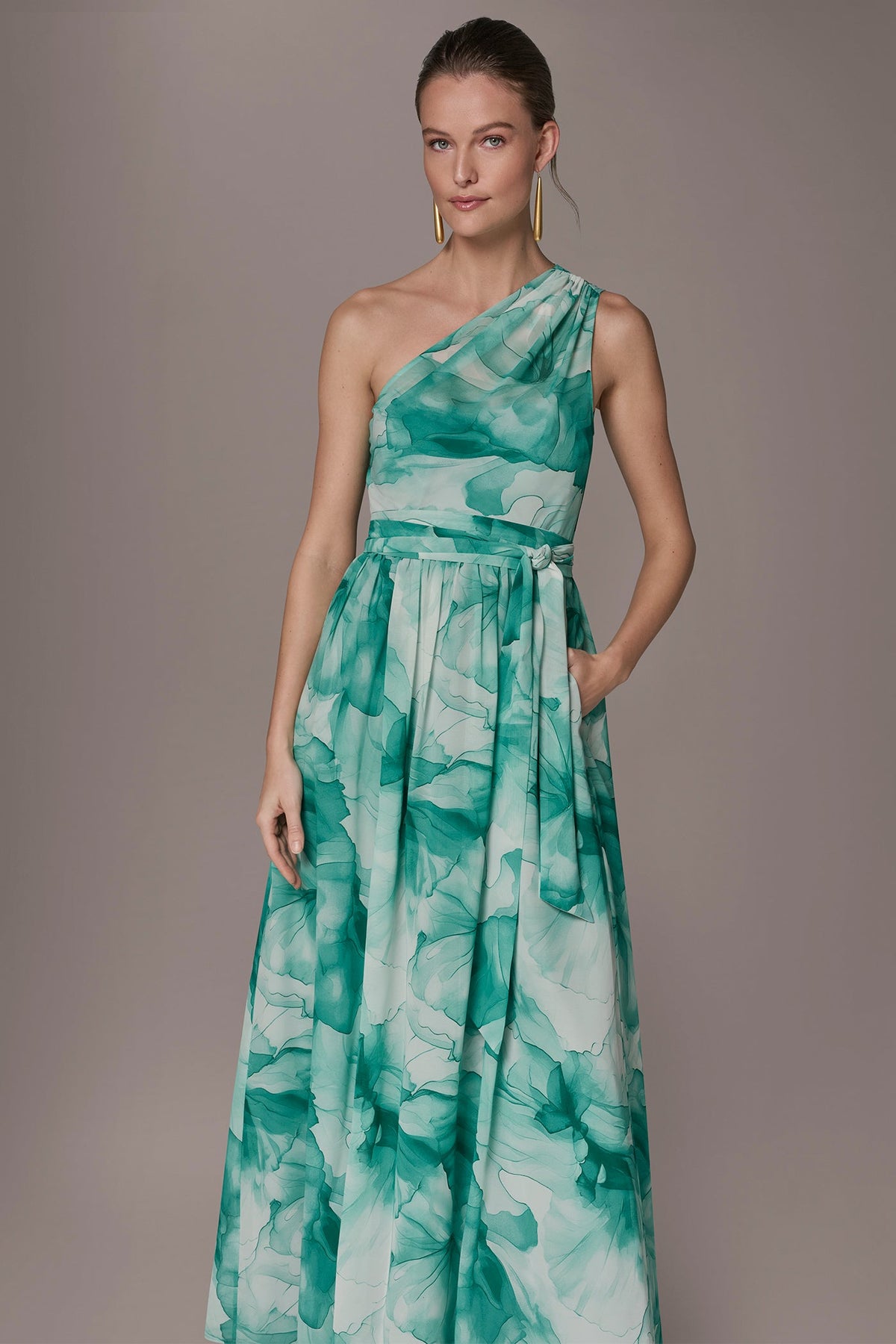 Donna Karan CHIFFON FLORAL ONE-SHOULDER GOWN