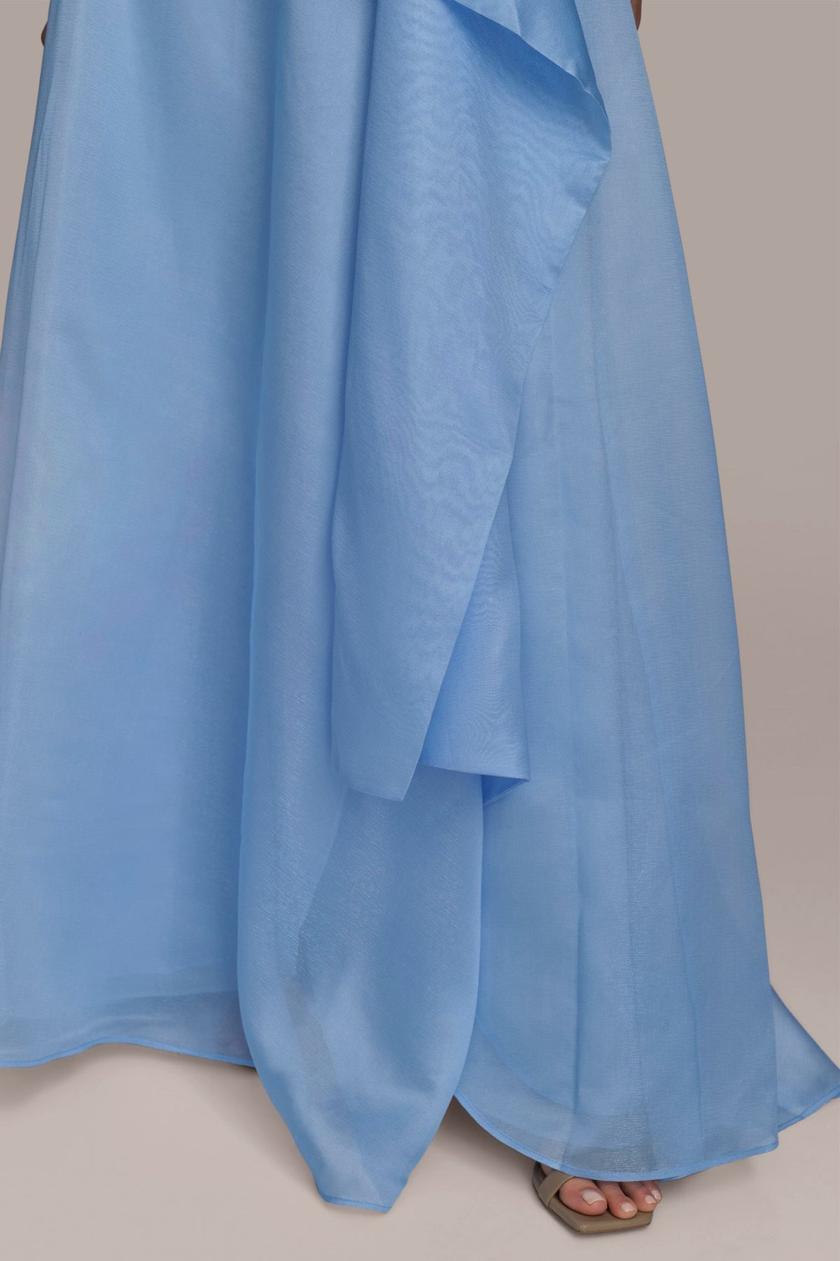 Donna Karan ORGANZA STRAPLESS CASCADING GOWN
